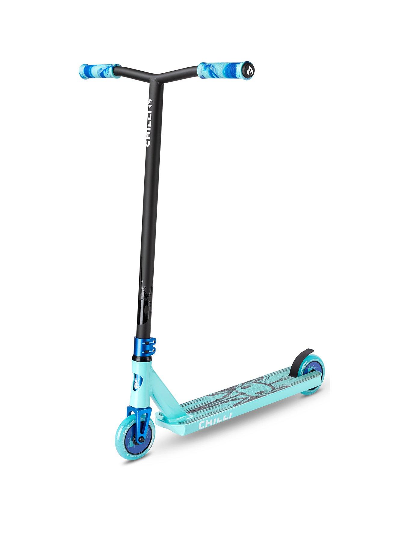 micro-scooter-critter-blue