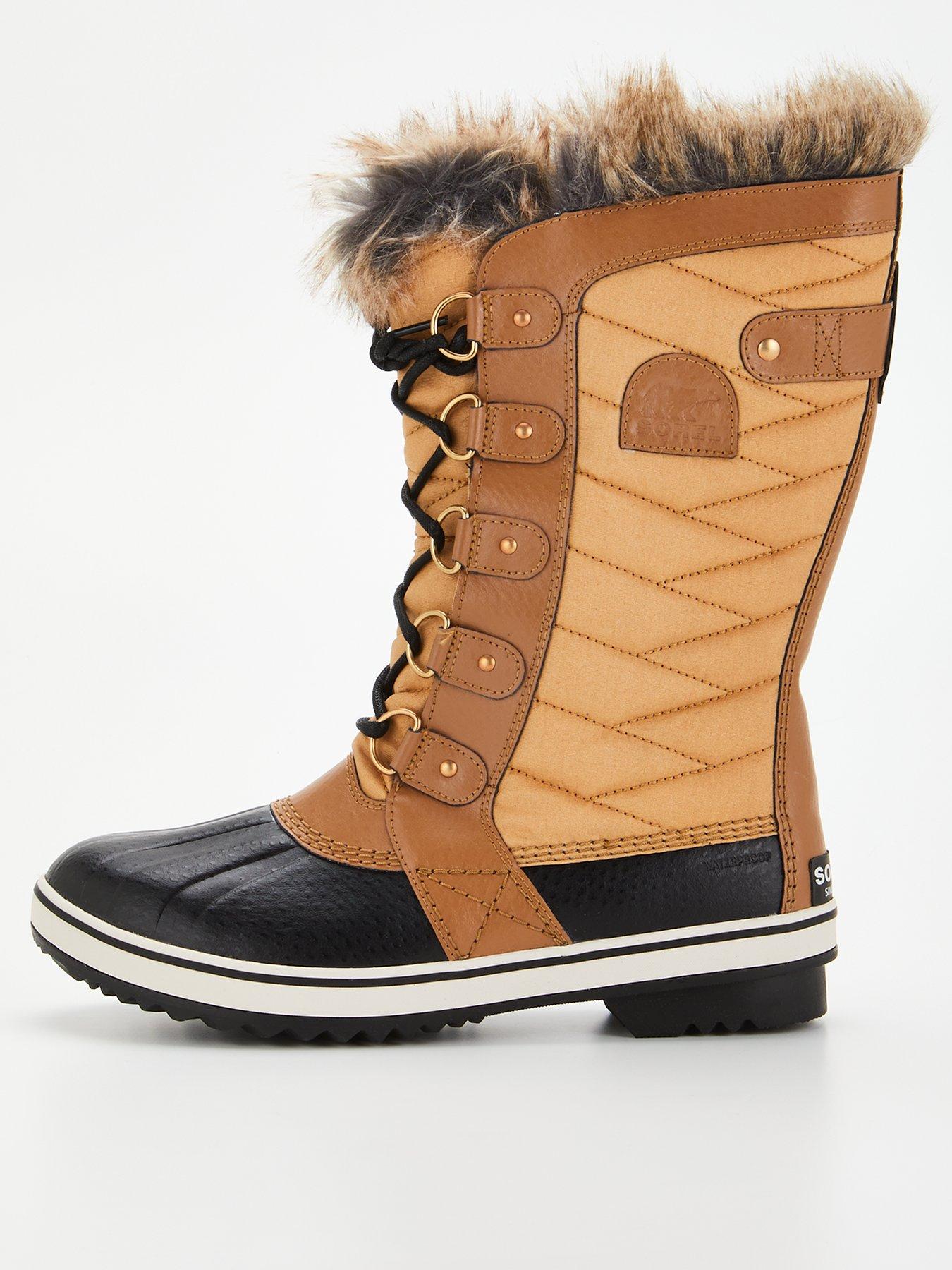 Sorel deals female boots