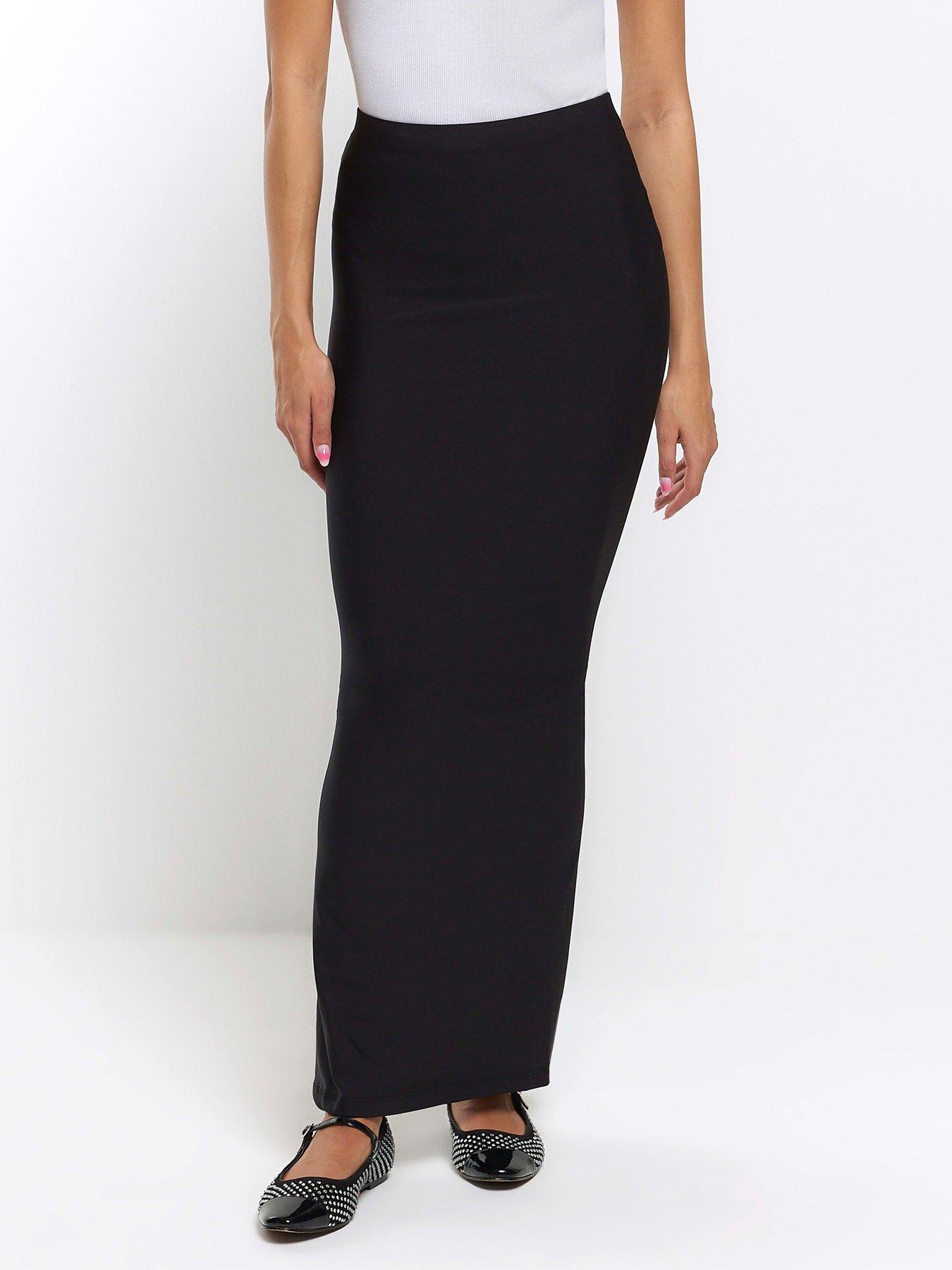 Long black hotsell skirt fitted