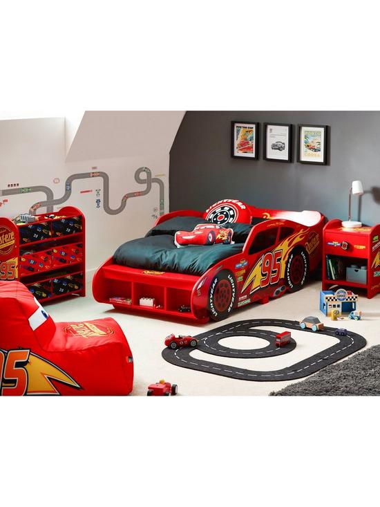 front image of disney-cars-lightning-mcqueen-toddler-car-bed