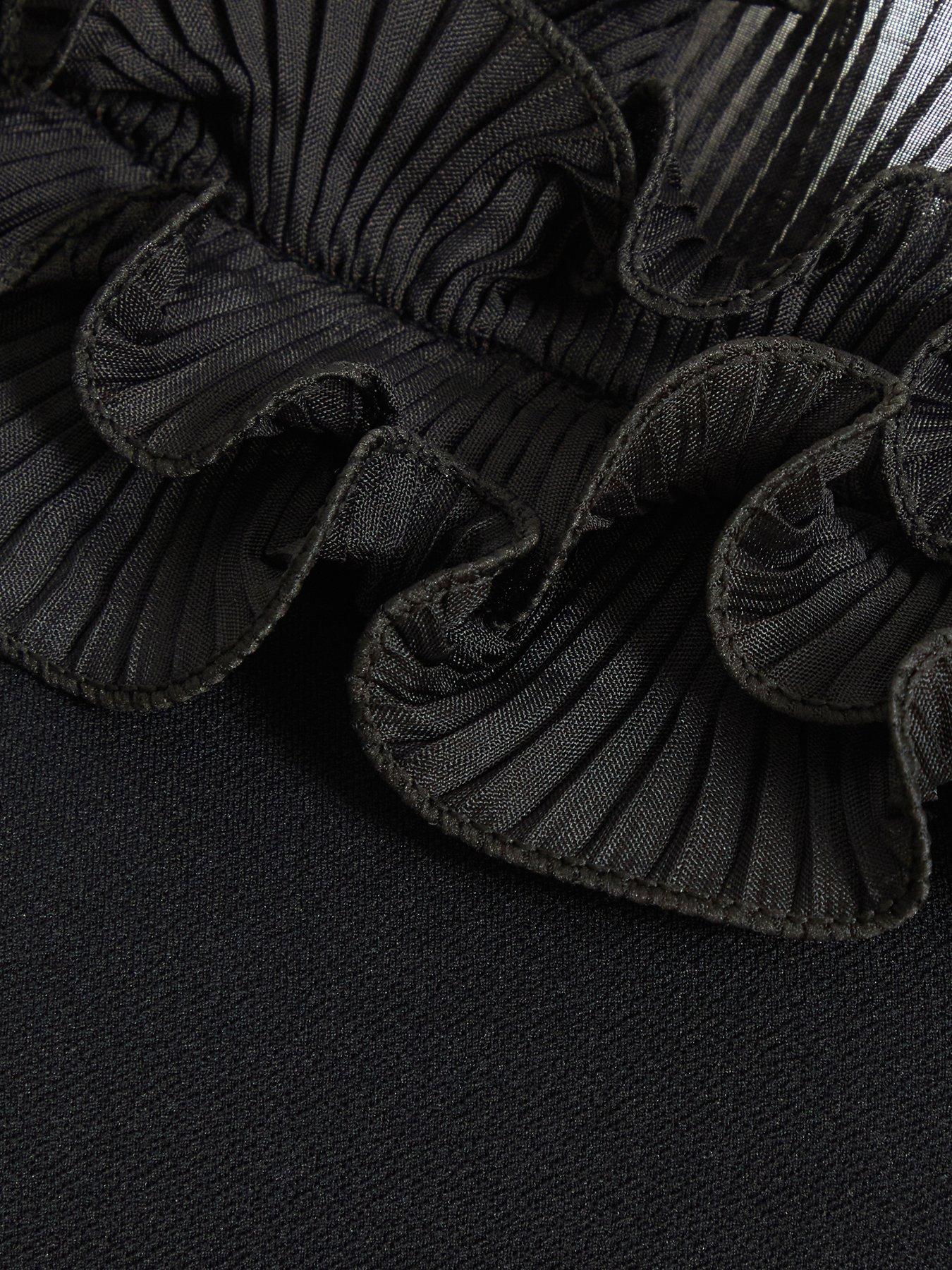 Image 4 of 6 of Quiz Black One Shoulder Maxi Dress