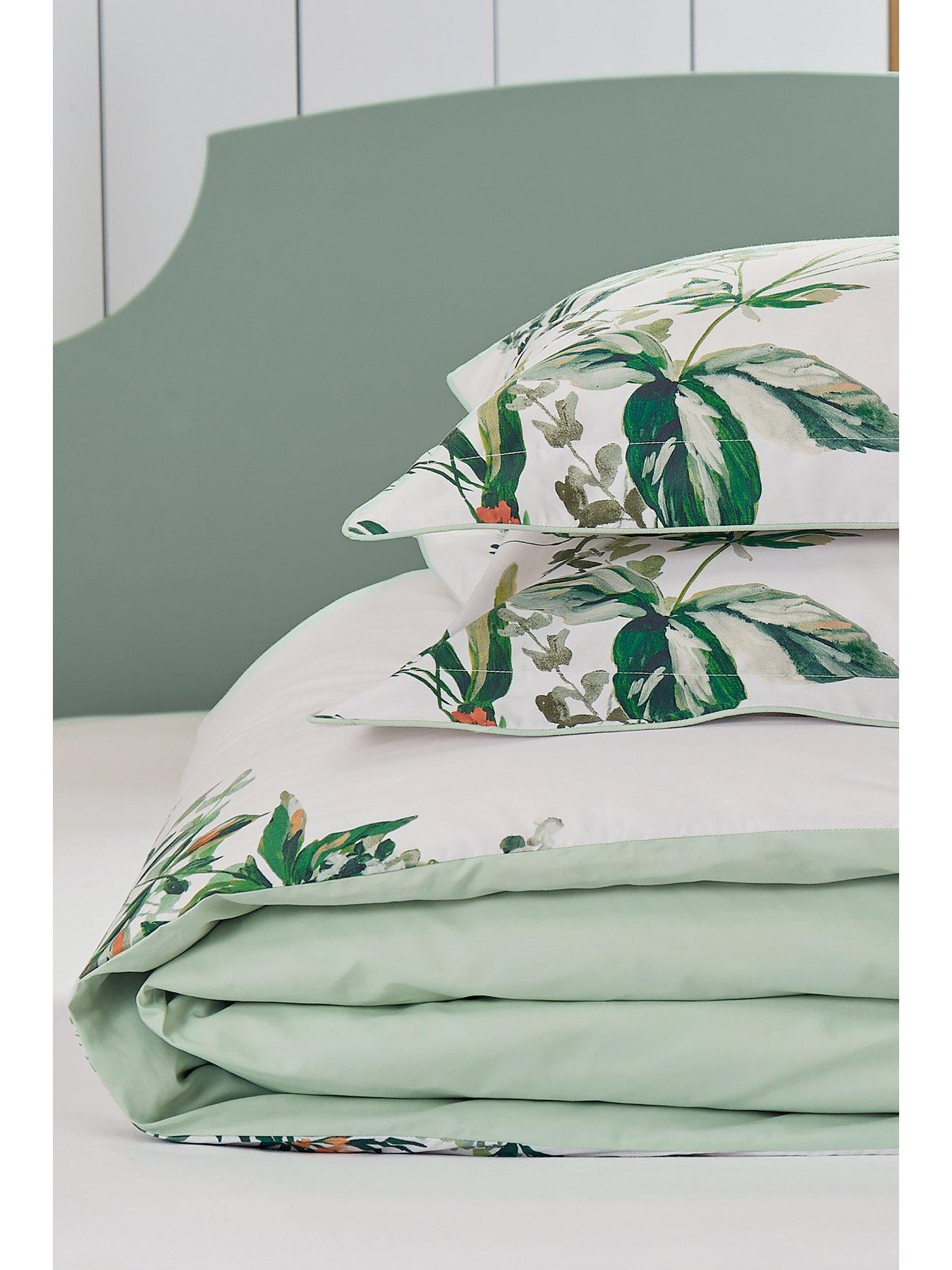 Image 4 of 7 of Joules Lakeside Floral 100% Cotton Percale Duvet Cover Set