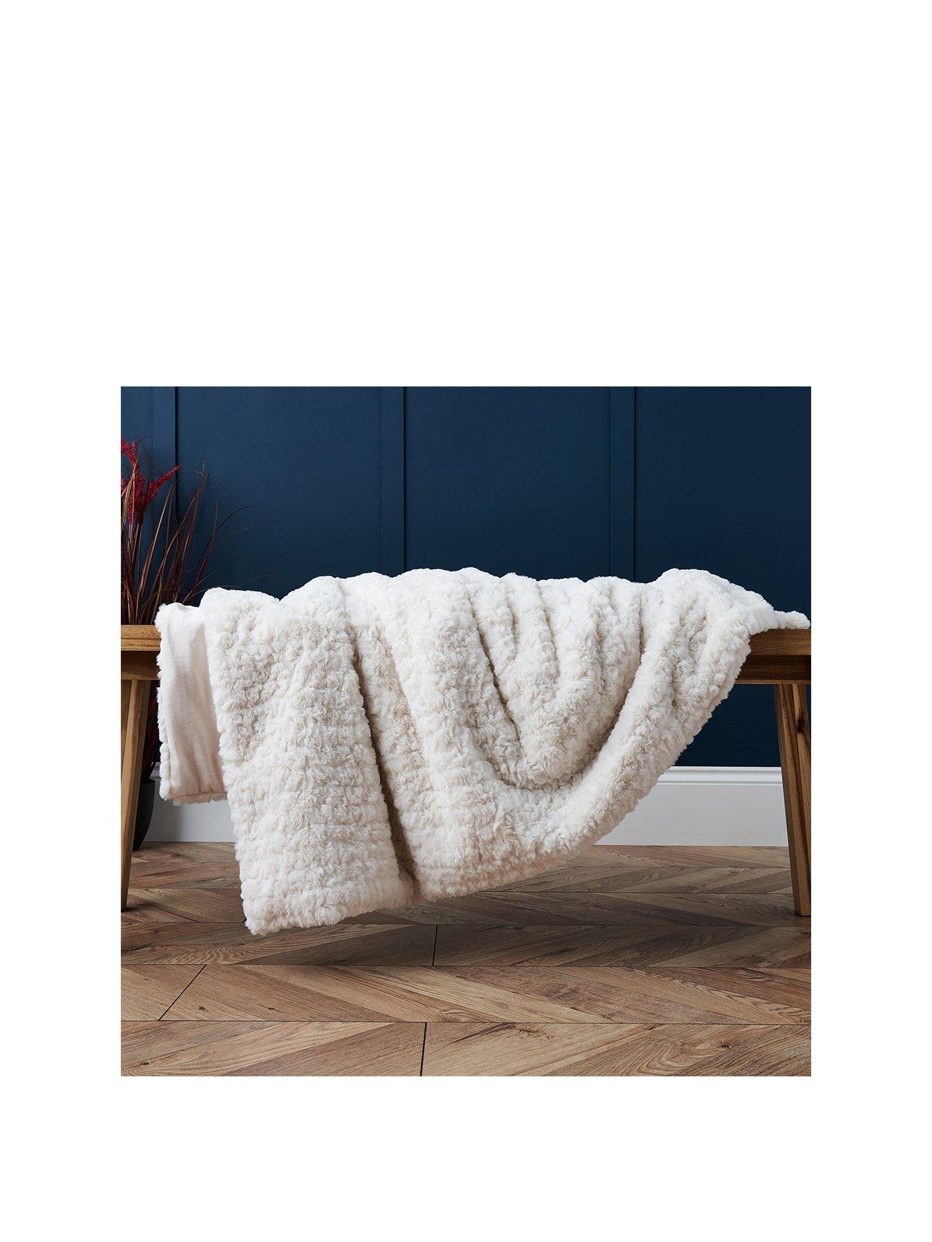 undefined Faux Fur Super Soft Throw - Cream