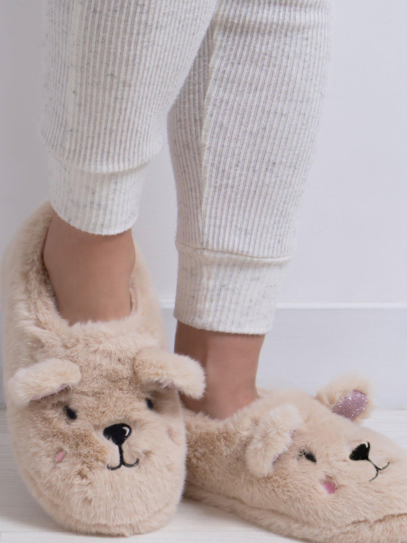 Really store fluffy slippers