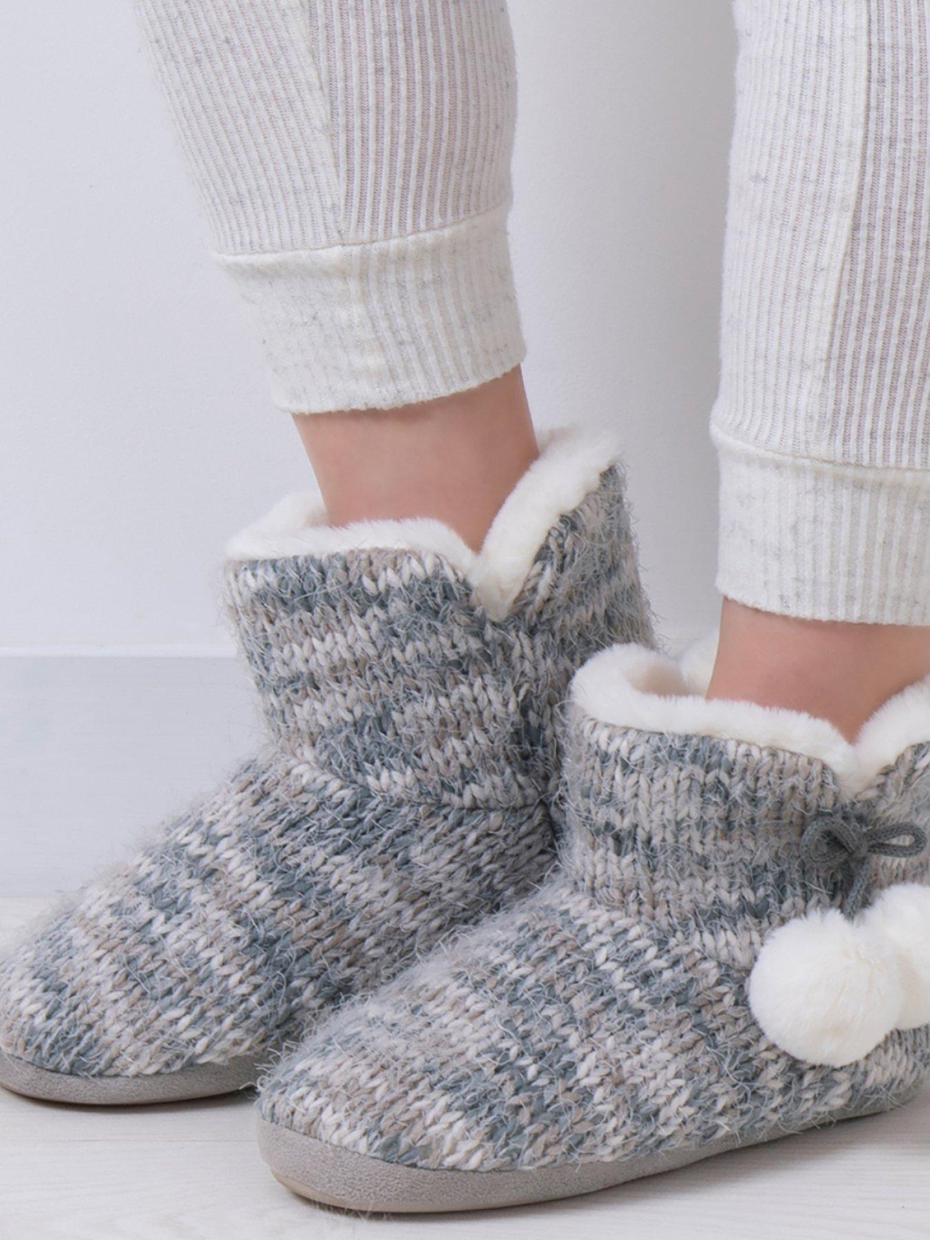 Grey fluffy hot sale slipper boots