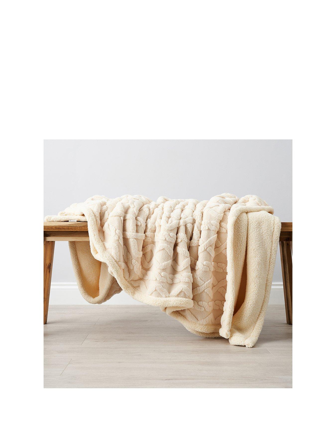 undefined Cable Knit Sherpa Throw - Large - Cream