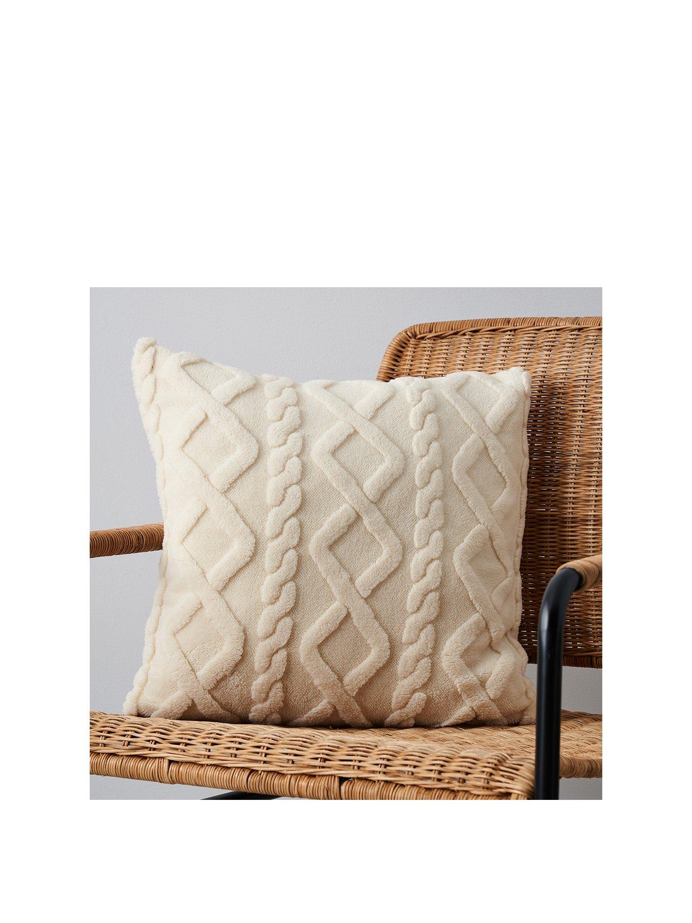 undefined Cable Knit Sherpa Cushion