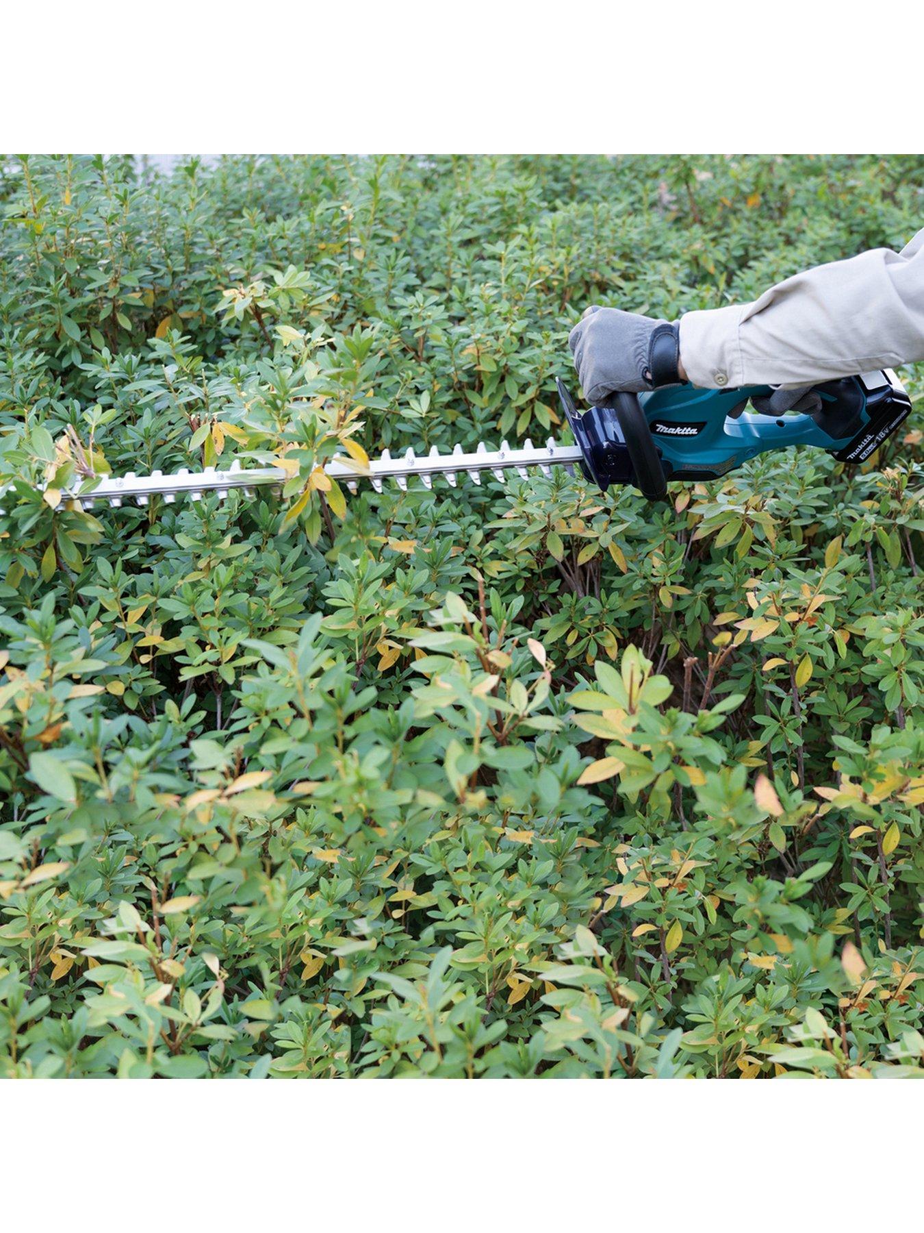 Image 5 of 5 of Makita 18V LXT 50cm Hedge Trimmer 1 X 5Ah Battery &amp; Fast Charger