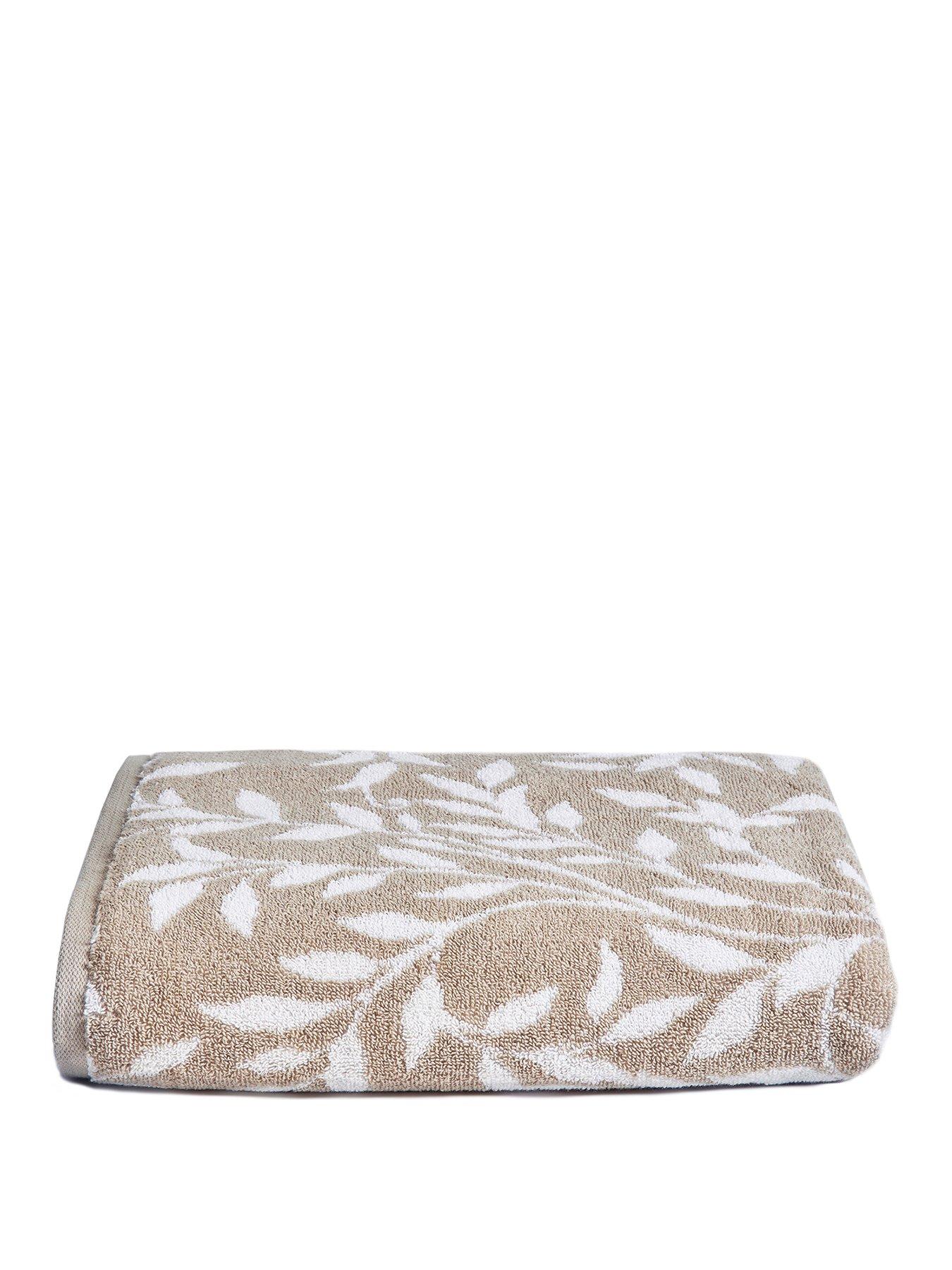 undefined Sandringham Bath Towel