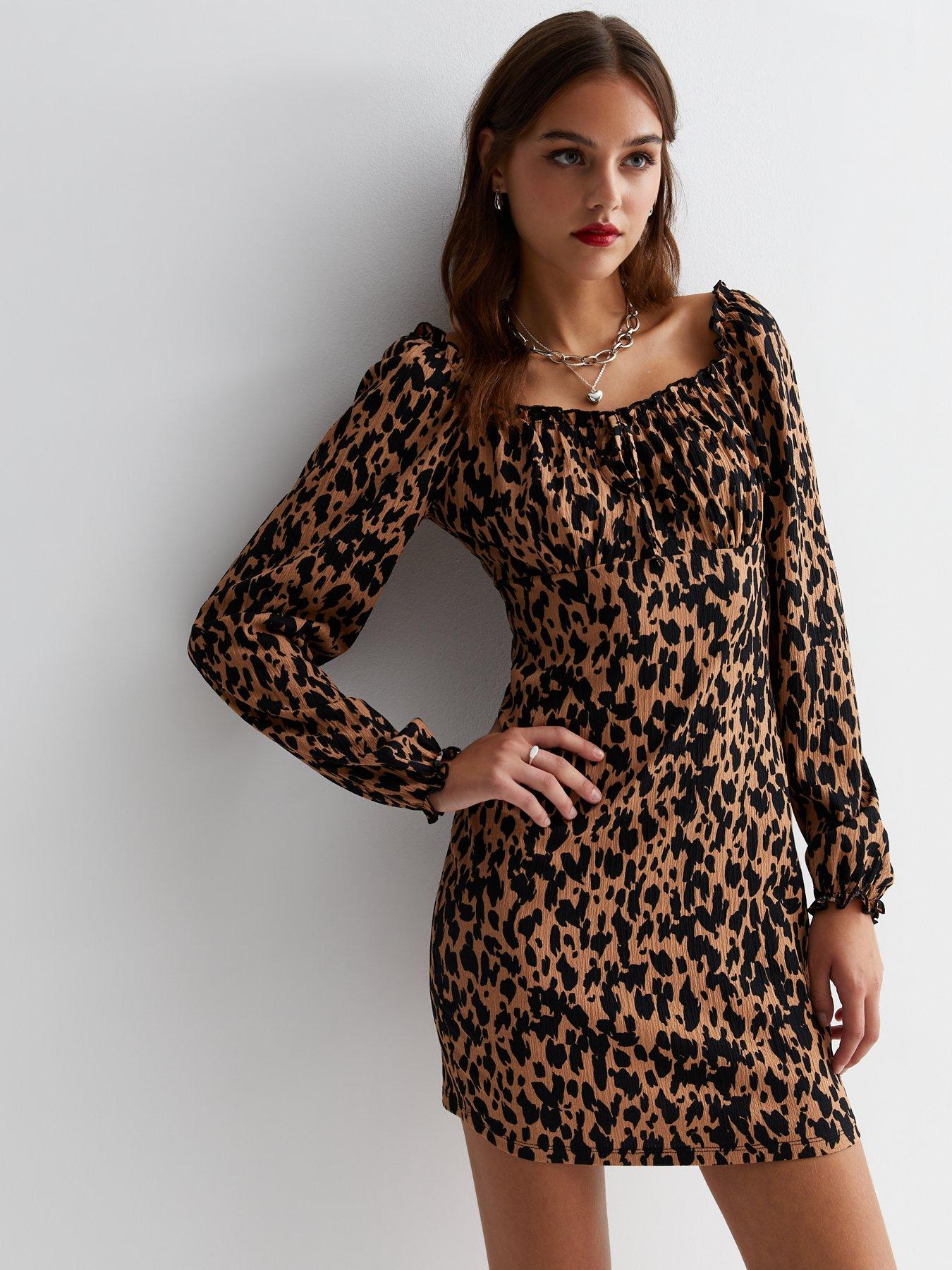 new-look-brown-mark-making-crinkle-jersey-square-neck-mini-dress