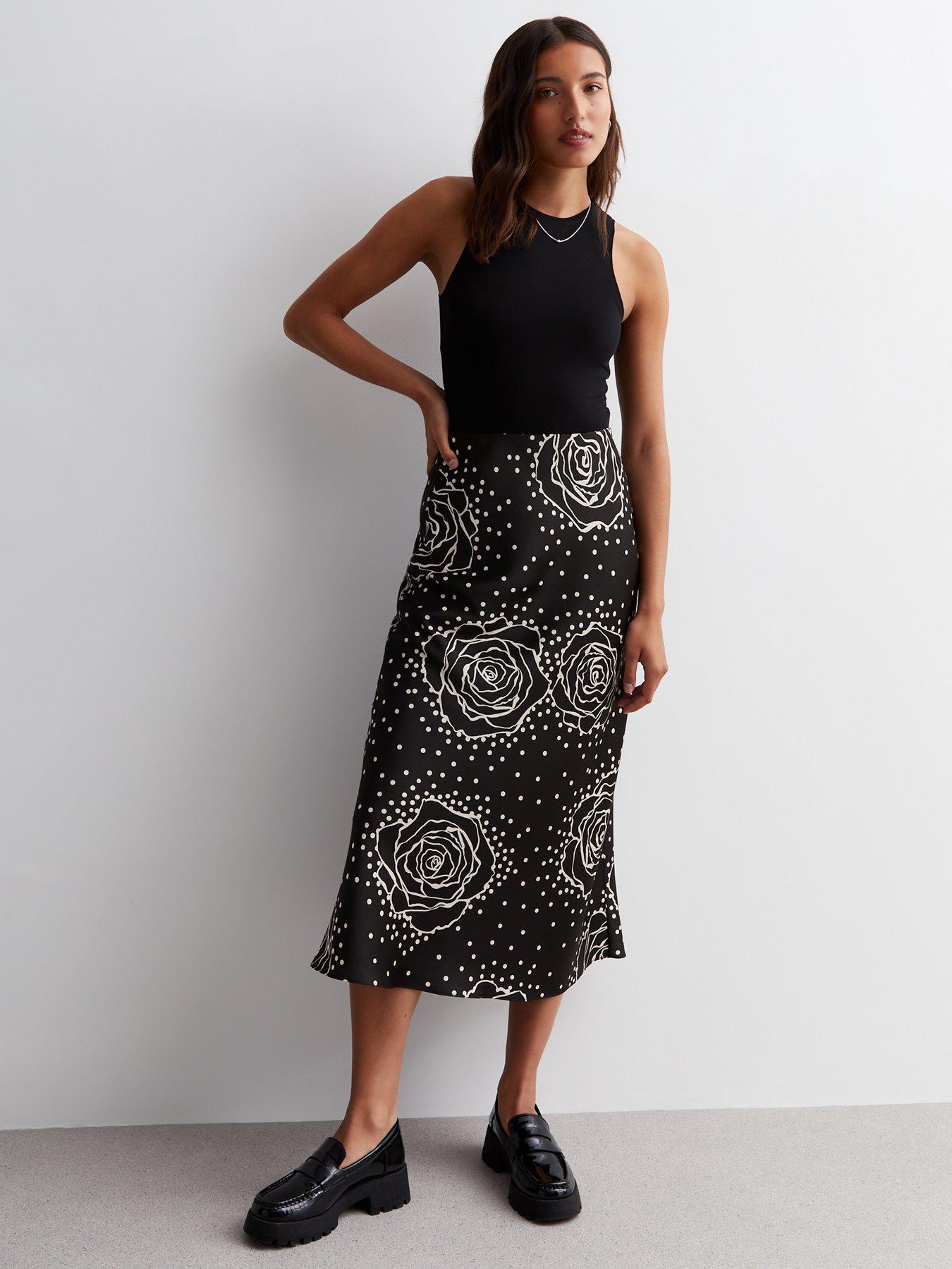 New look black outlet and white skirt