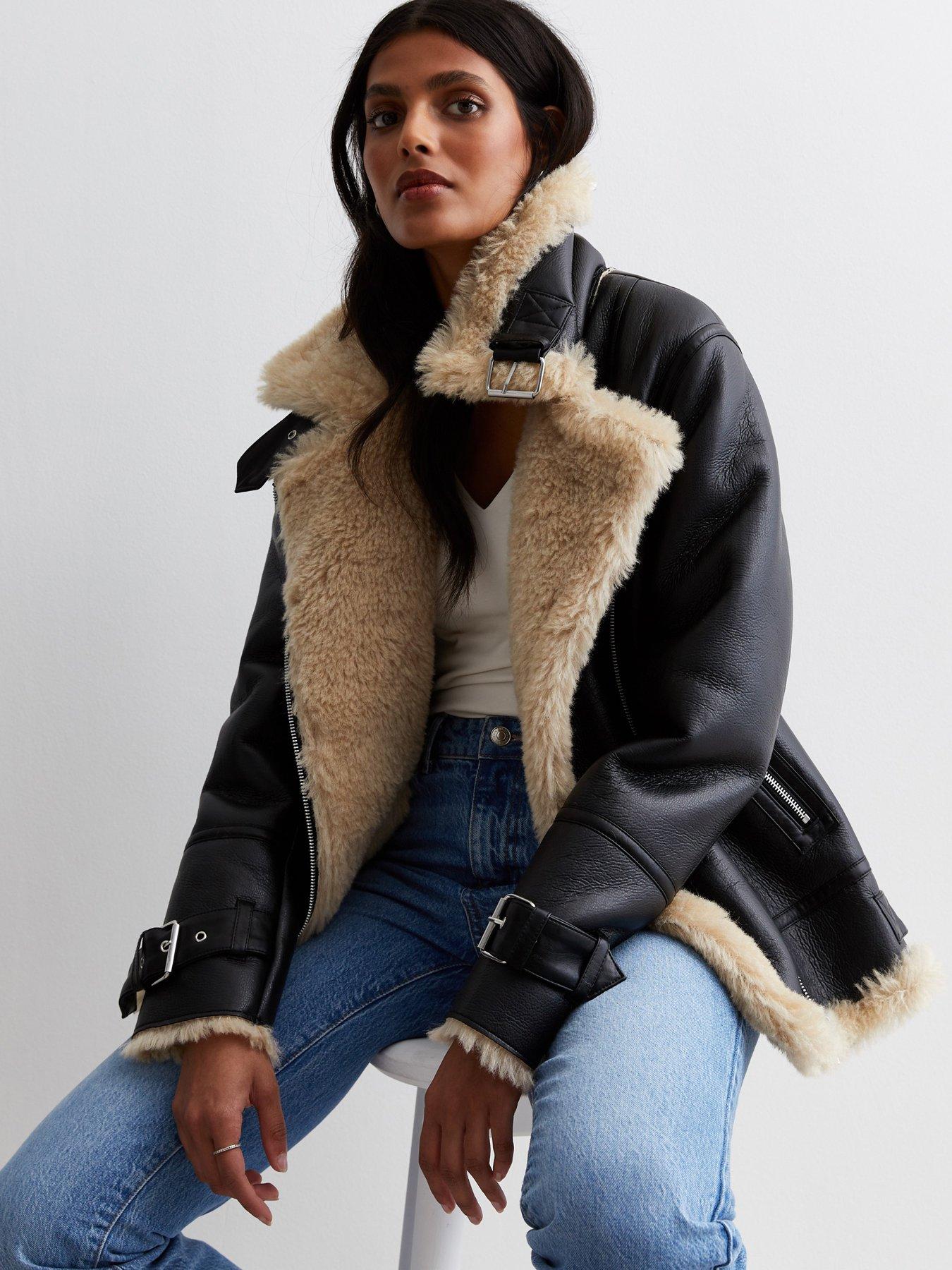 Faux fur store scarf new look