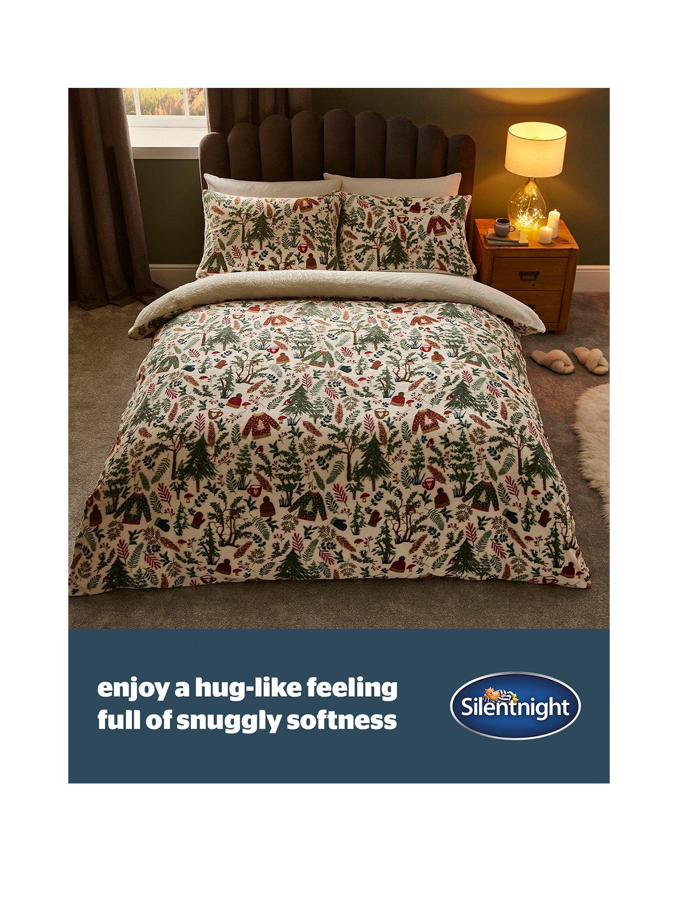 Silentnight Christmas Jumper Fleece Duvet Cover Set Multi very.co.uk