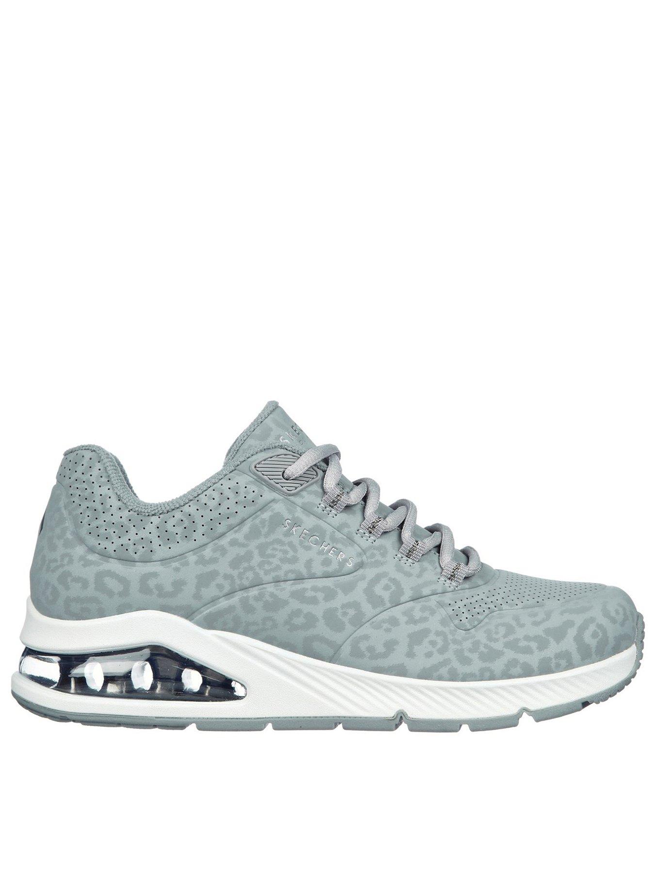 Skechers women's plus outlet 3-staked fashion sneaker