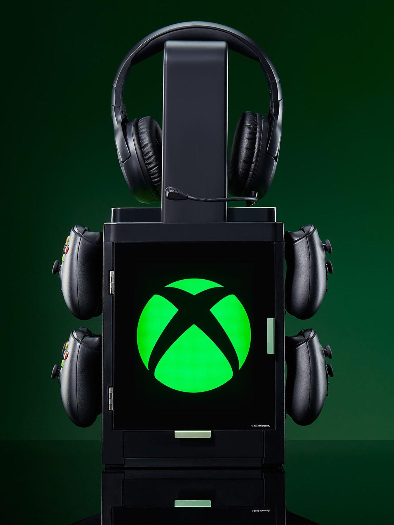 Image 4 of 8 of Numskull Xbox Light Locker