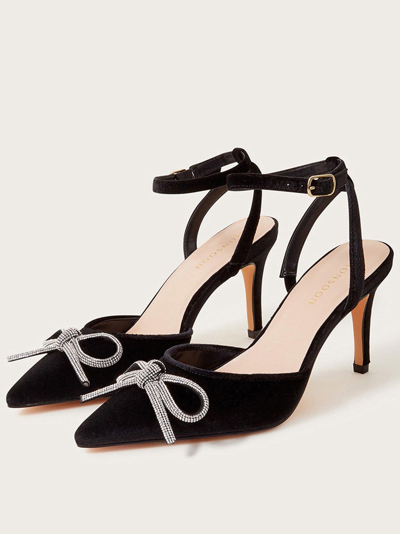 Black velvet heels outlet with bows