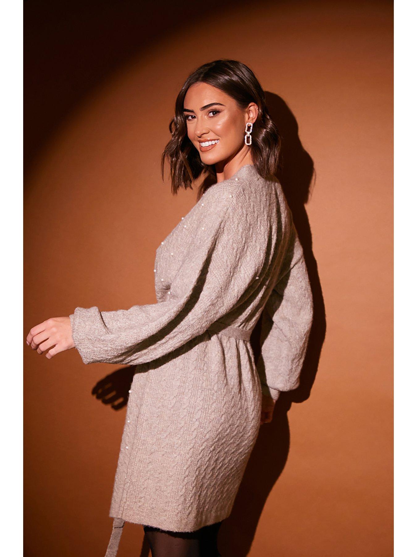 Super Pearl Sweater Dress (Nude)