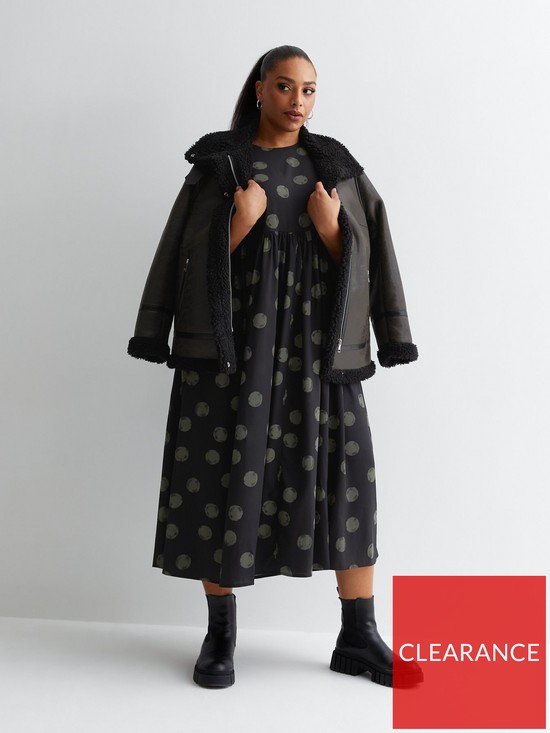 front image of new-look-curves-black-spot-smock-midaxi-dress