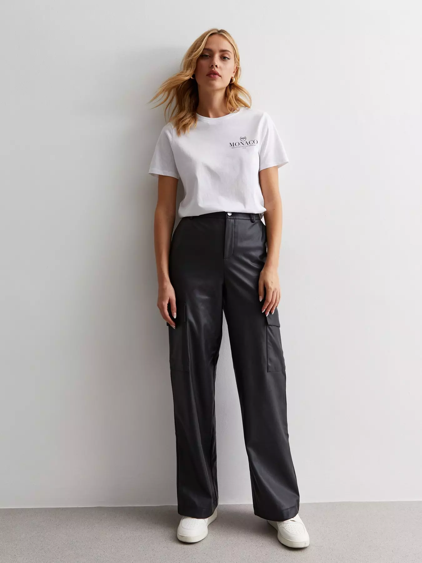 New Look Black Cotton Cuffed Cargo Trousers