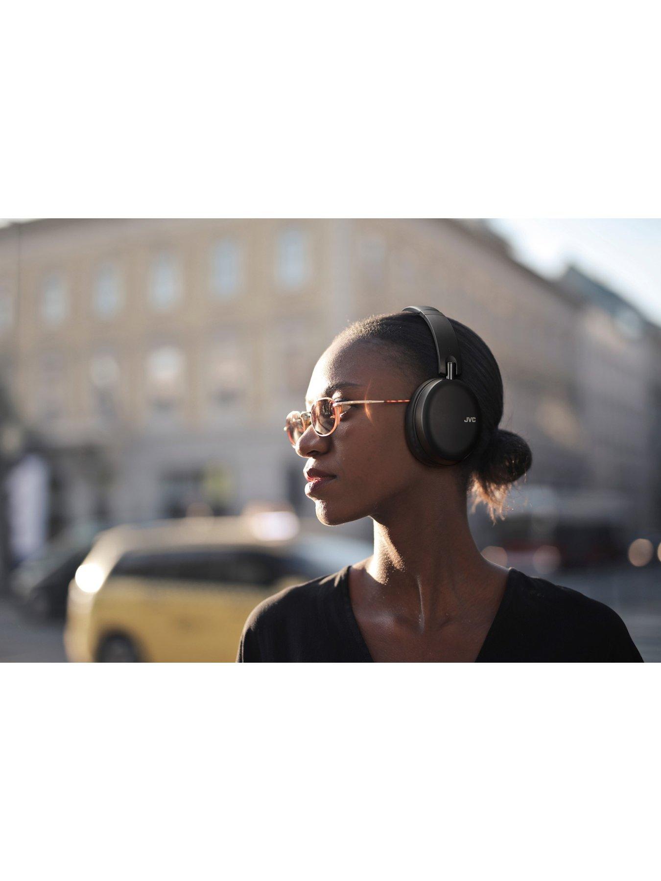 JVC HA S91N B U Over Ear Active Noise Cancelling Wireless Headphones Black Very