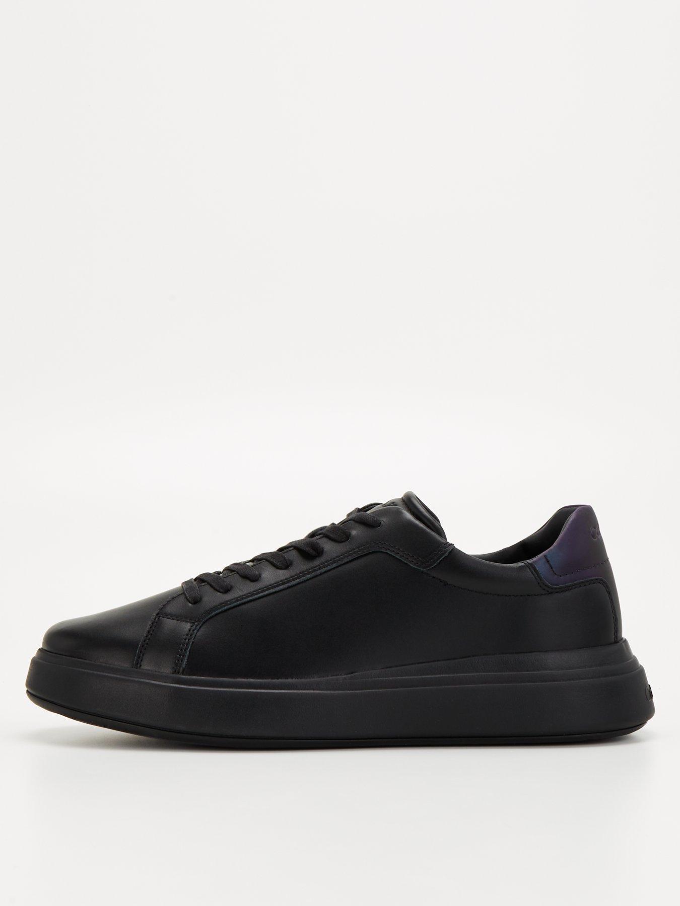 Black hotsell trainer sale