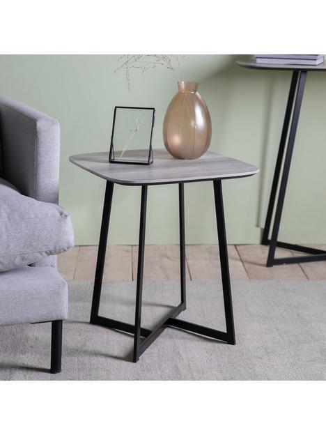 gallery-finlay-side-table