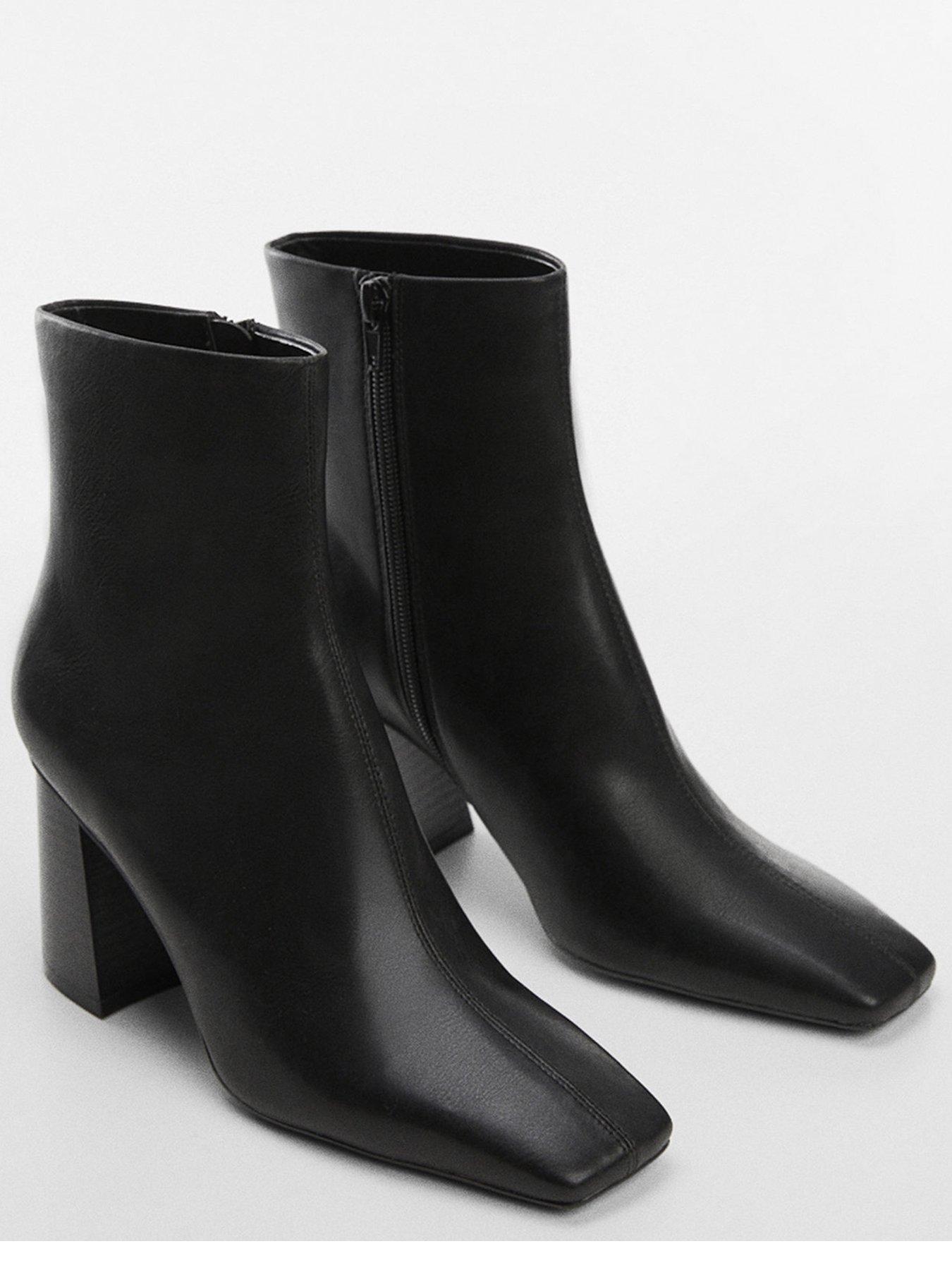 Black ankle deals boots sale