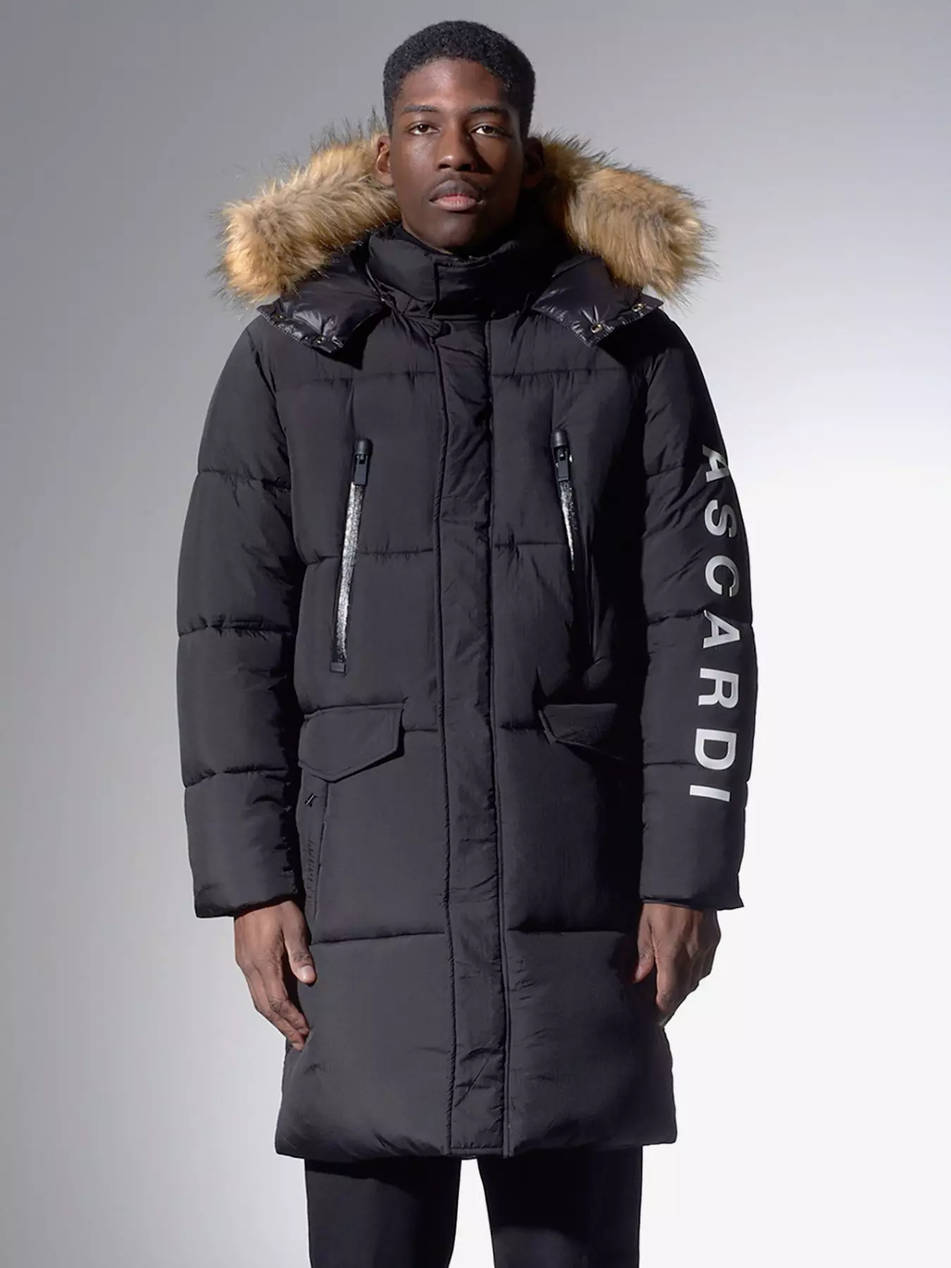 https://media.very.co.uk/i/very/VORHF_SQ1_0000000004_BLACK_MDf/ascardi-alaska-parka-nbsp--black.jpg?$180x240_retinamobilex2$&$roundel_very$&p1_img=new_2017&fmt=webp