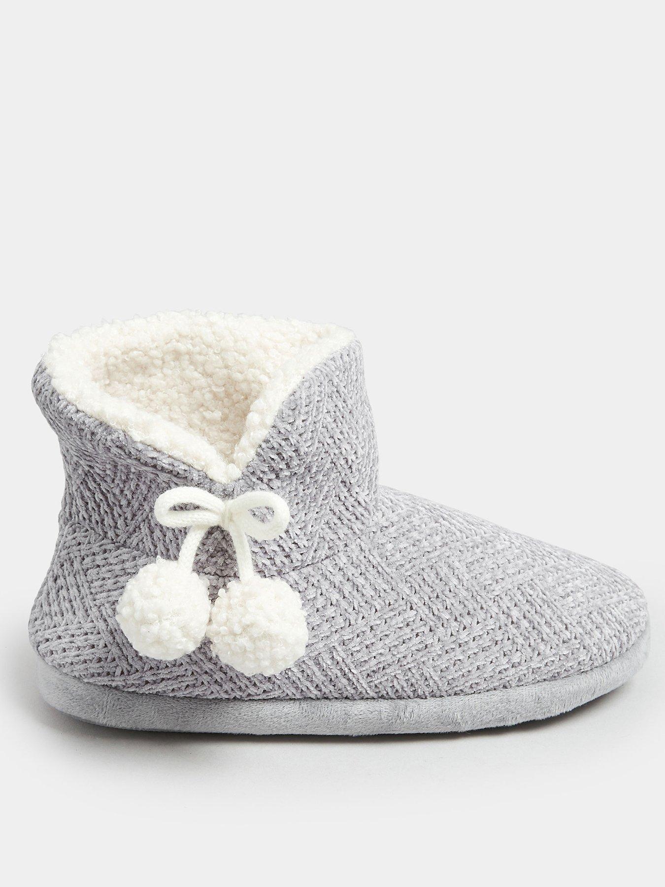 Wide fit slipper discount boots