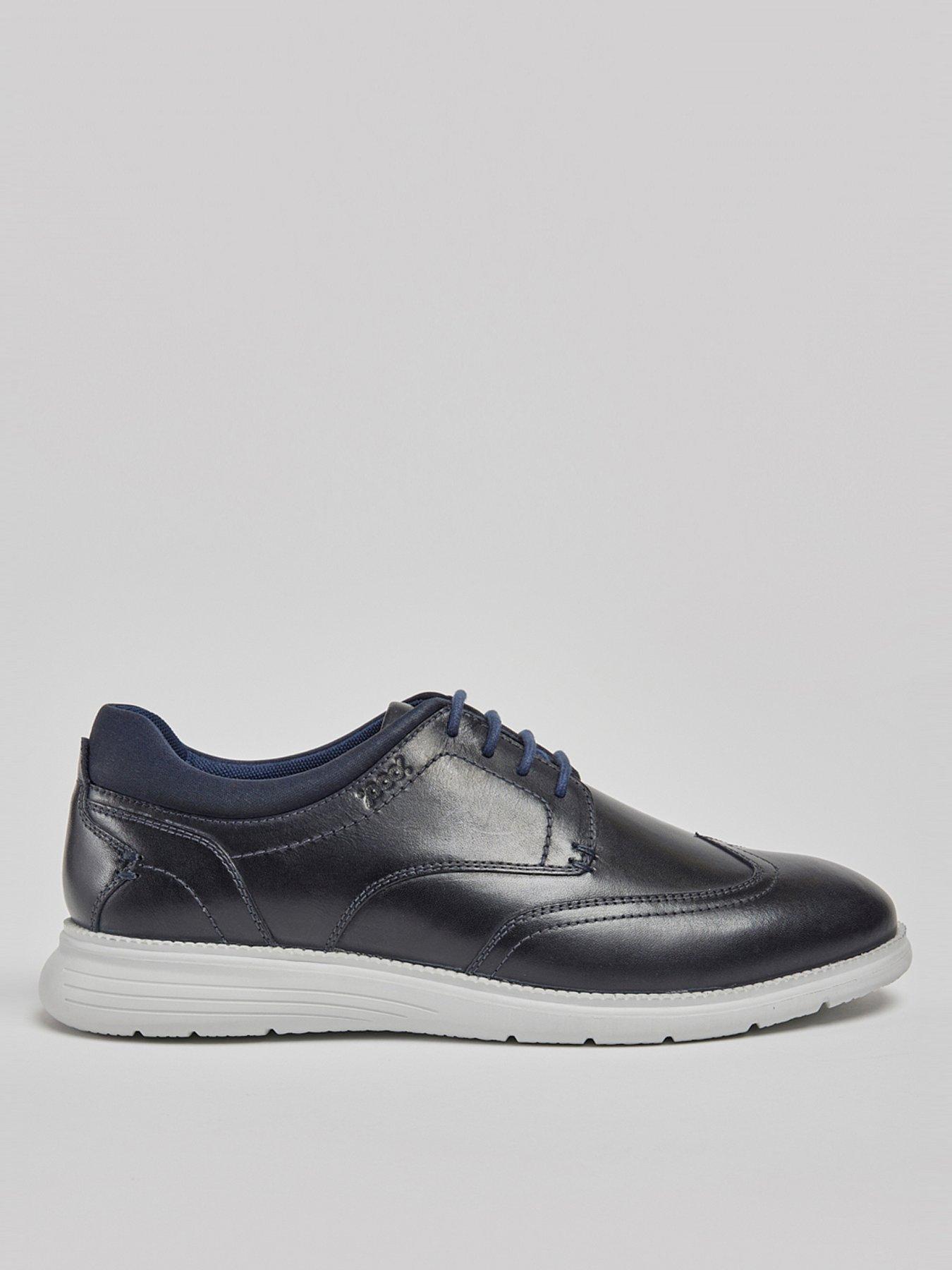 undefined Vantage Brogue - Navy