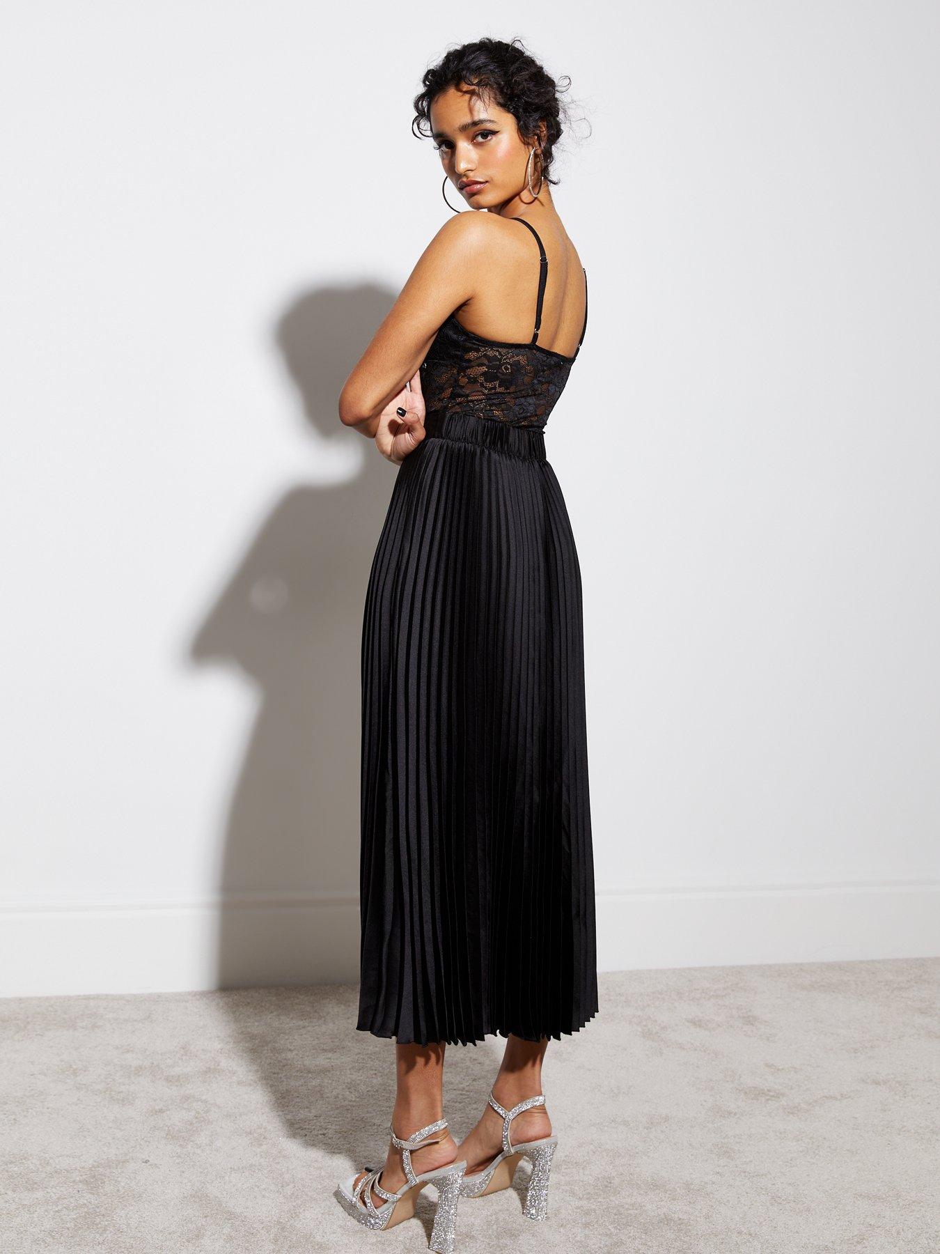 Black pleated maxi skirt new clearance look