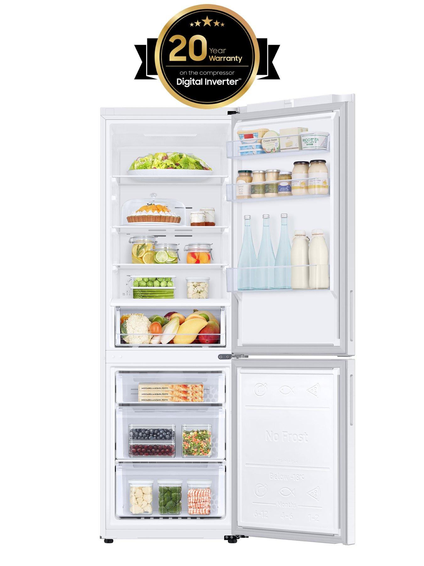 Image 2 of 8 of Samsung RB33B610EWW/EU Classic Fridge Freezer with SpaceMax&trade; Technology - E Rated -&nbsp;White