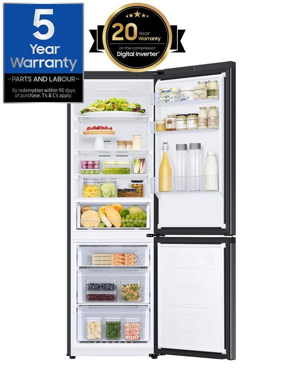 stillFront image of samsung-rb7300tnbsprb34c600ebneunbsp4-series-frost-free-classic-fridge-freezer-with-all-around-cooling-e-rated-black