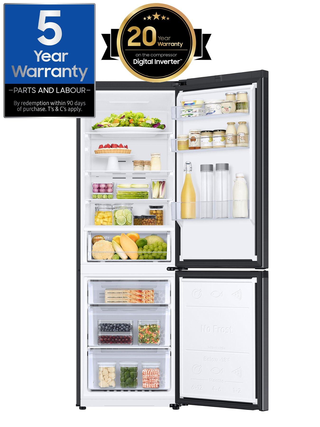 Image 2 of 8 of Samsung RB7300T&nbsp;RB34C600EBN/EU&nbsp;4 Series Frost-Free Classic Fridge Freezer with All Around Cooling - E Rated - Black