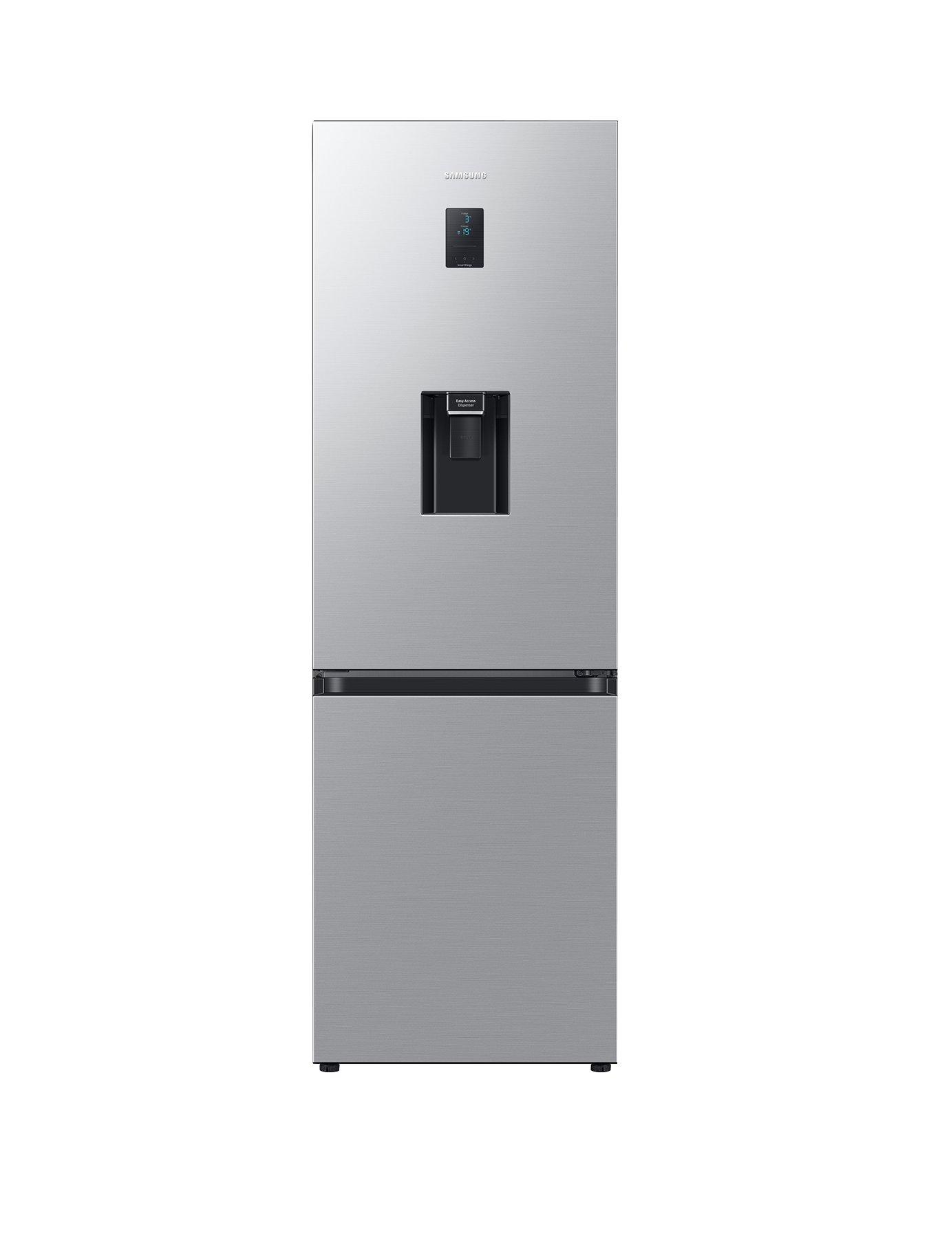 Image of Samsung RB7300T RB34C652ESA/EU 4 Series Frost-Free Classic Fridge Freezer with Non-Plumbed Water Dispenser - E Rated - Silver