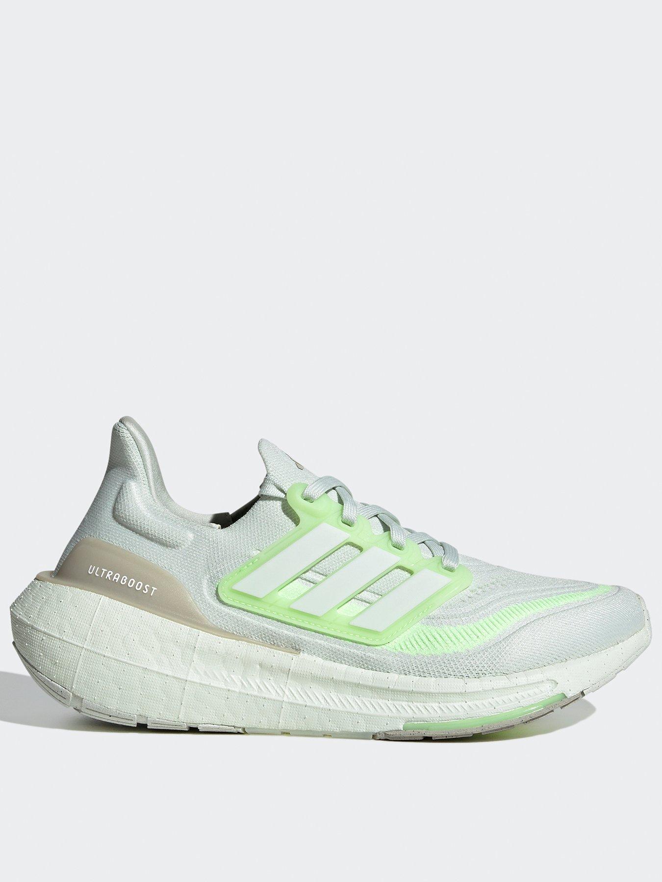 Light store green trainers