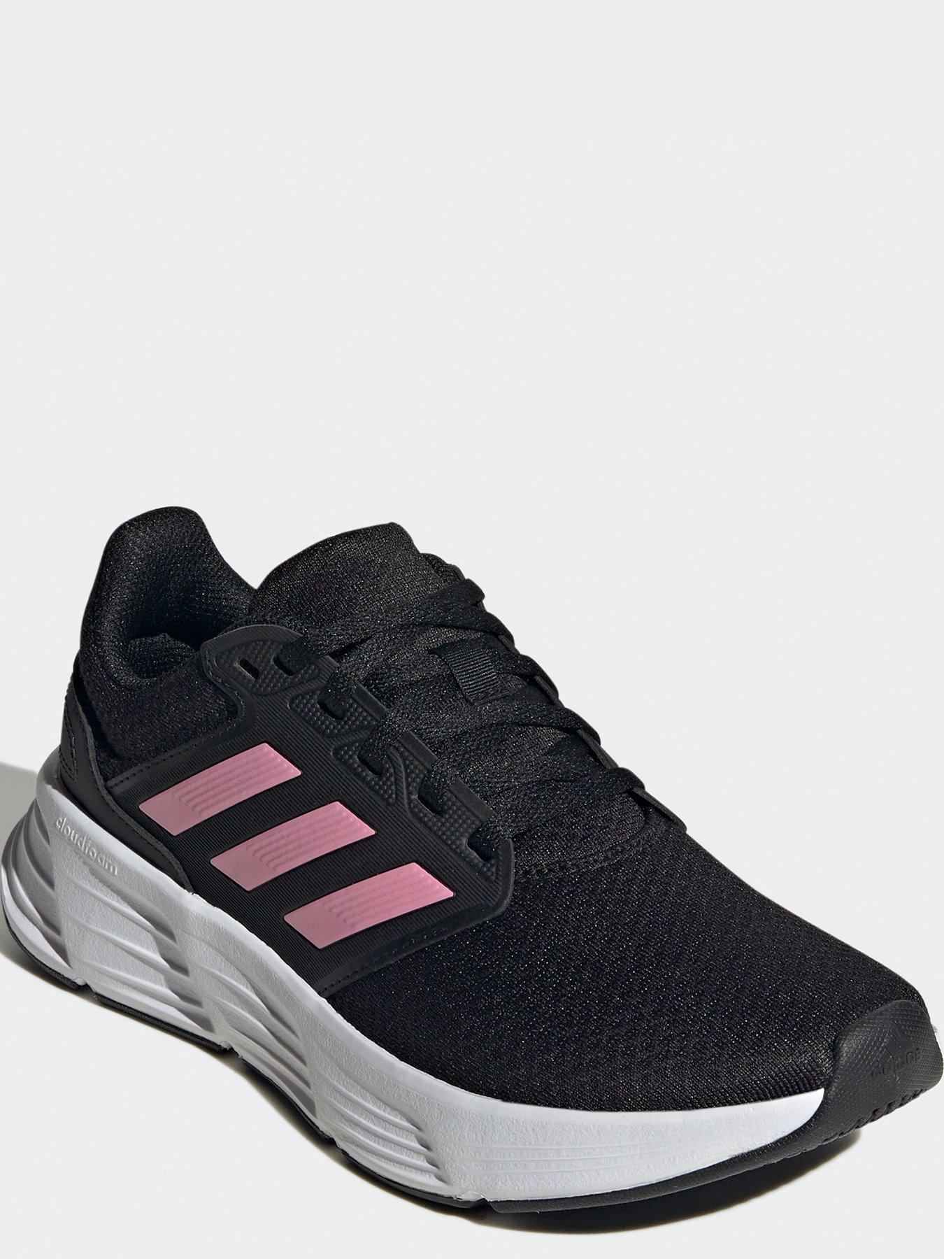 Running shoes hotsell adidas womens