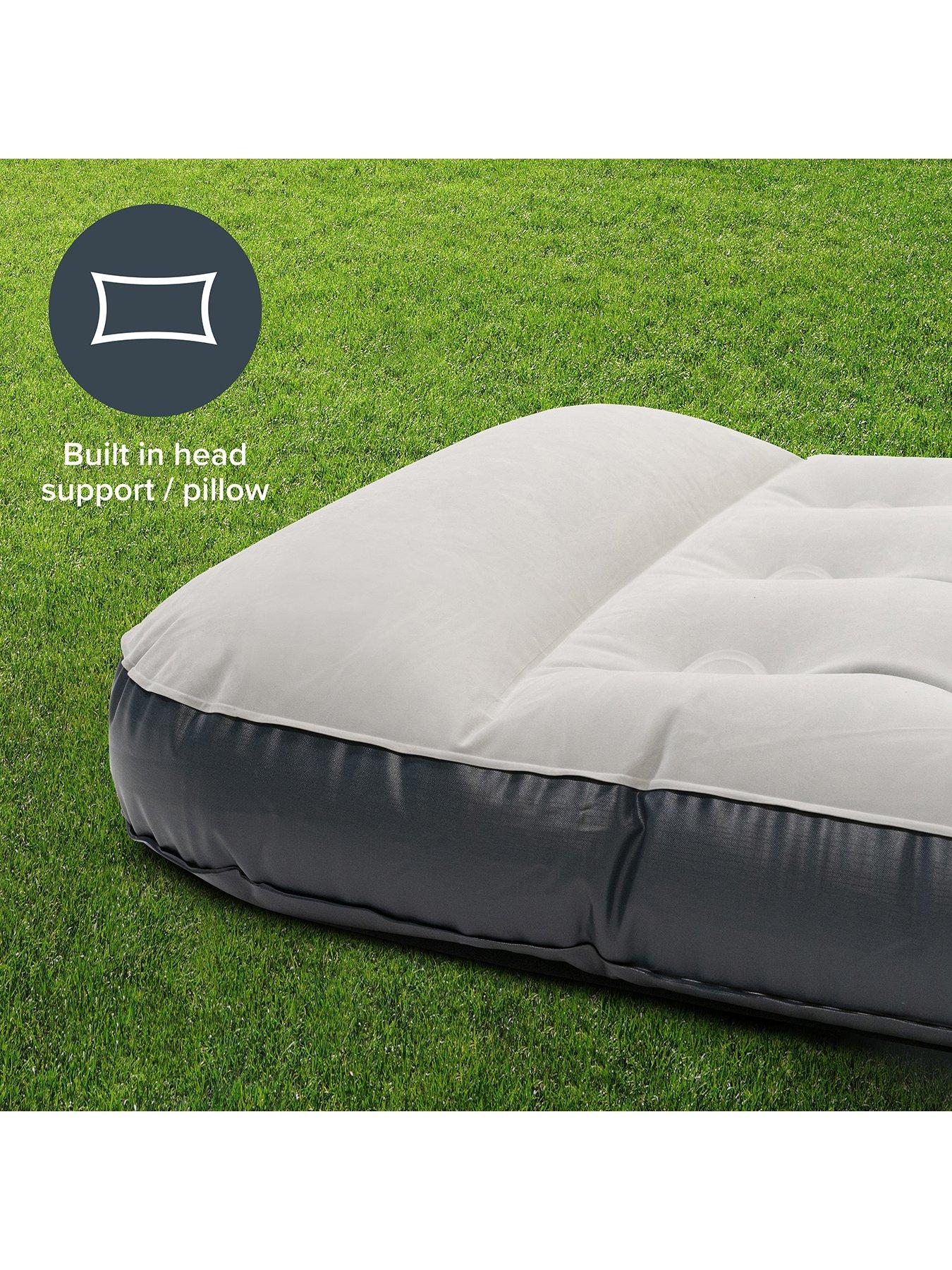 Self inflating outlet single camping mattress