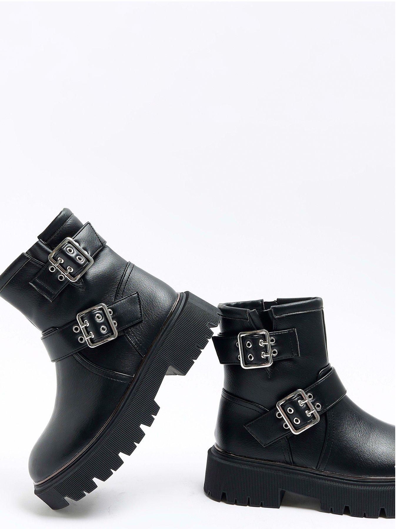 Image 4 of 5 of River Island Girls Buckle Chunky Boots  - Black