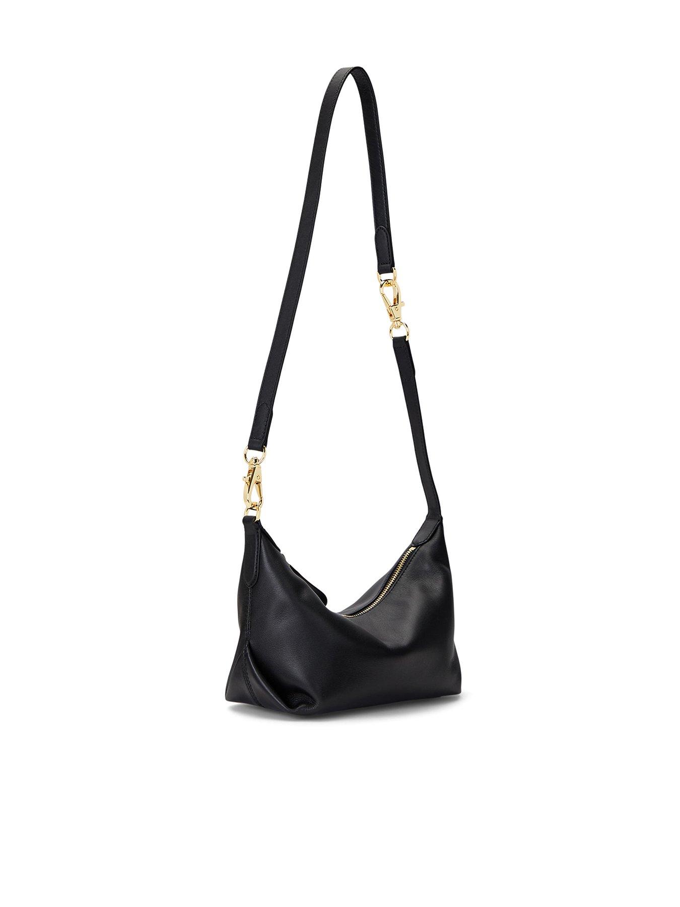 Small black hot sale shoulder handbag