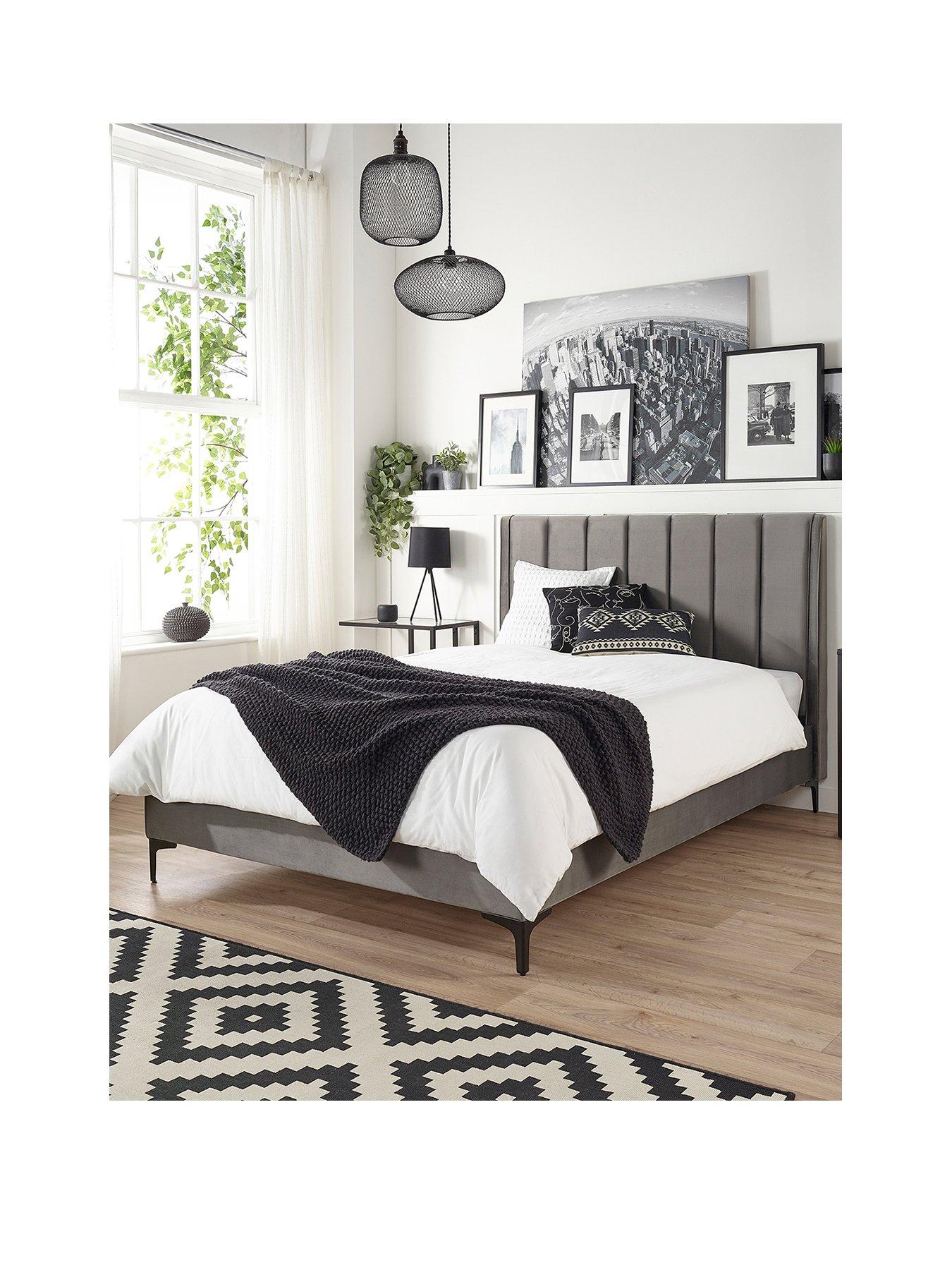 Image 2 of 4 of Aspire Pheobe Bed