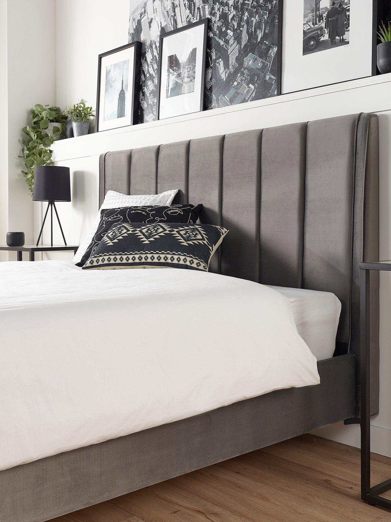 Image 3 of 4 of Aspire Pheobe Bed