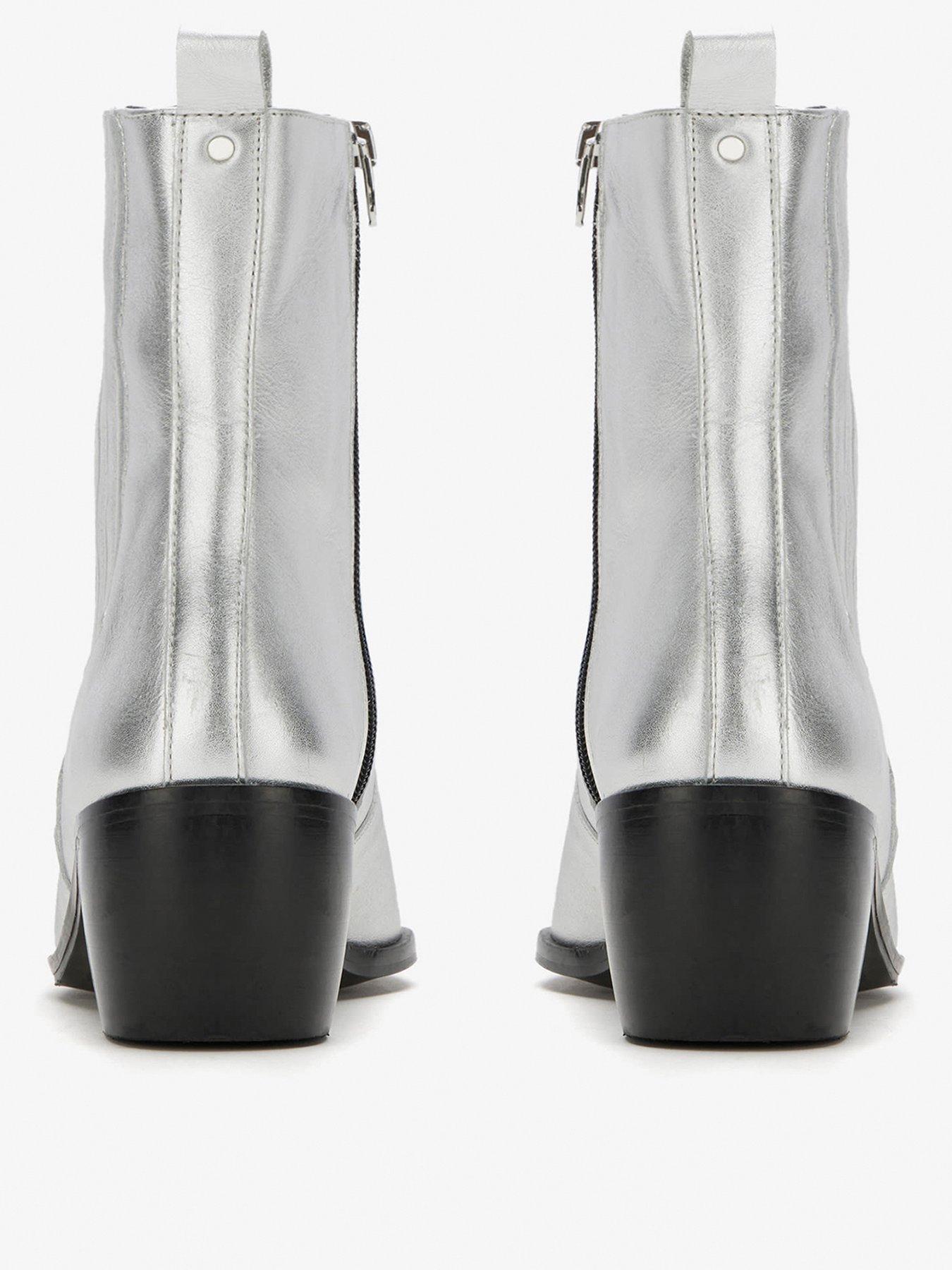 Calvin Klein Leather Chelsea Boots With 205 Silver Toe Plate in