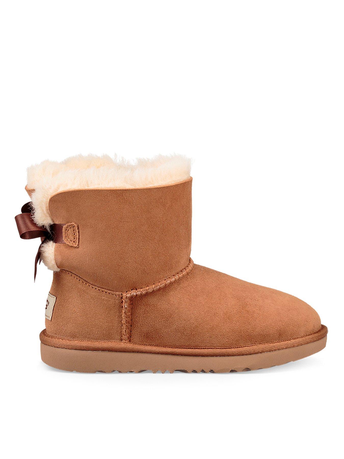 Bailey bow deals ugg boots sale