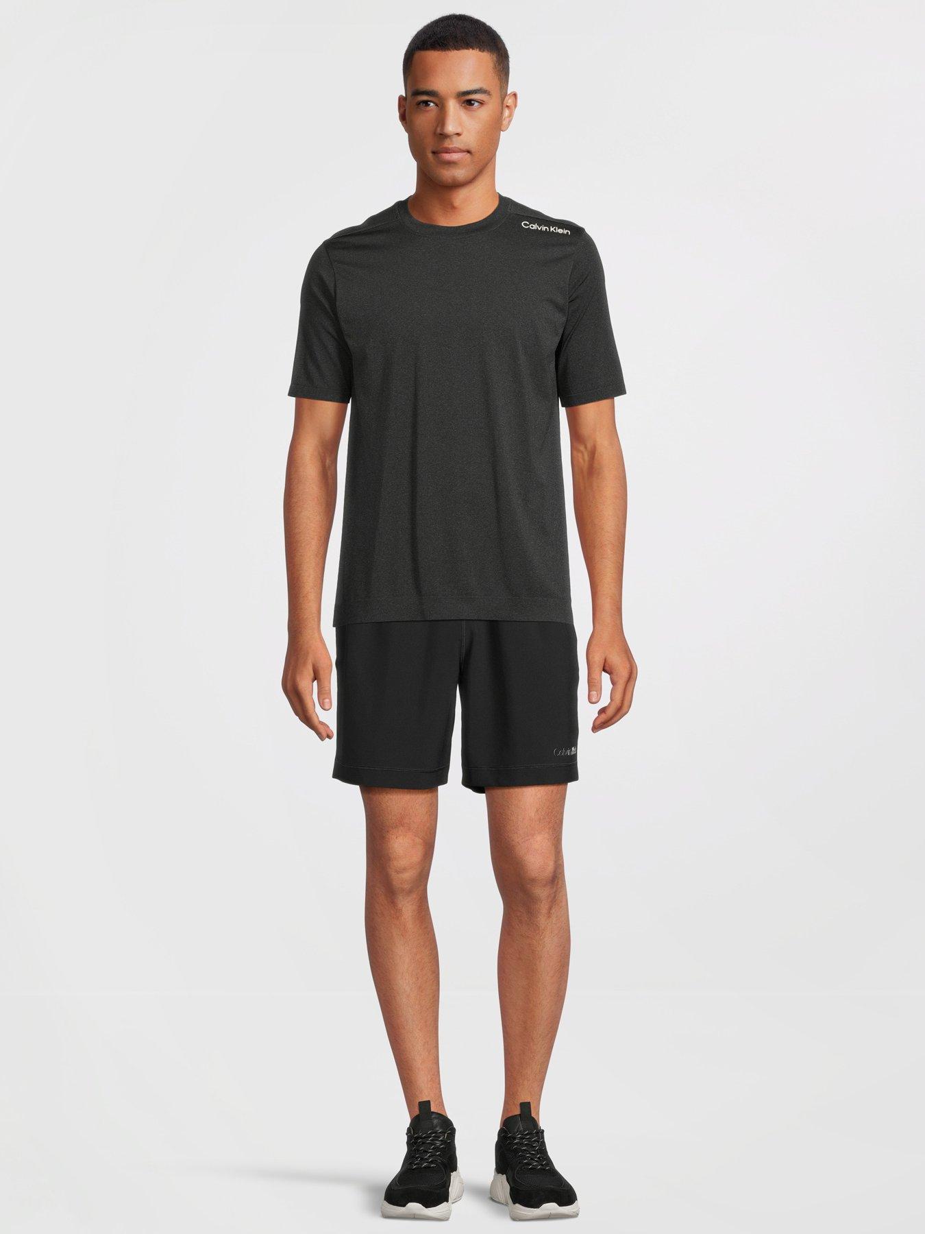 Image 3 of 5 of Calvin Klein CK Sport Seamless Short Sleeve T-shirt - Black&nbsp;