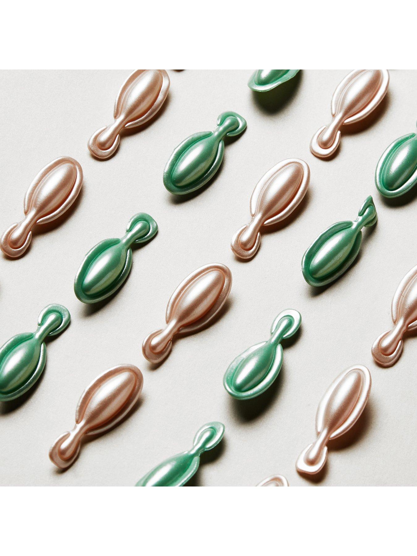 Image 3 of 5 of Elemis Skin Bliss Capsules (60 Caps)