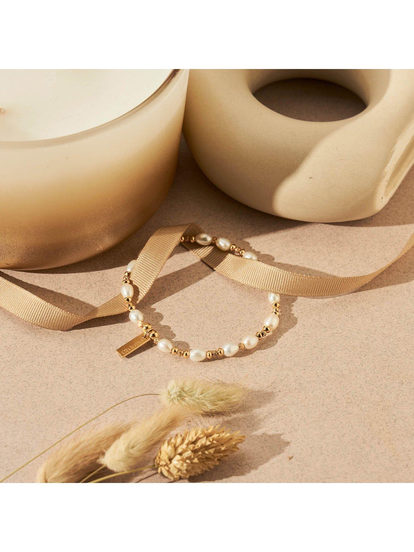 Chlobo deals pearl bracelet