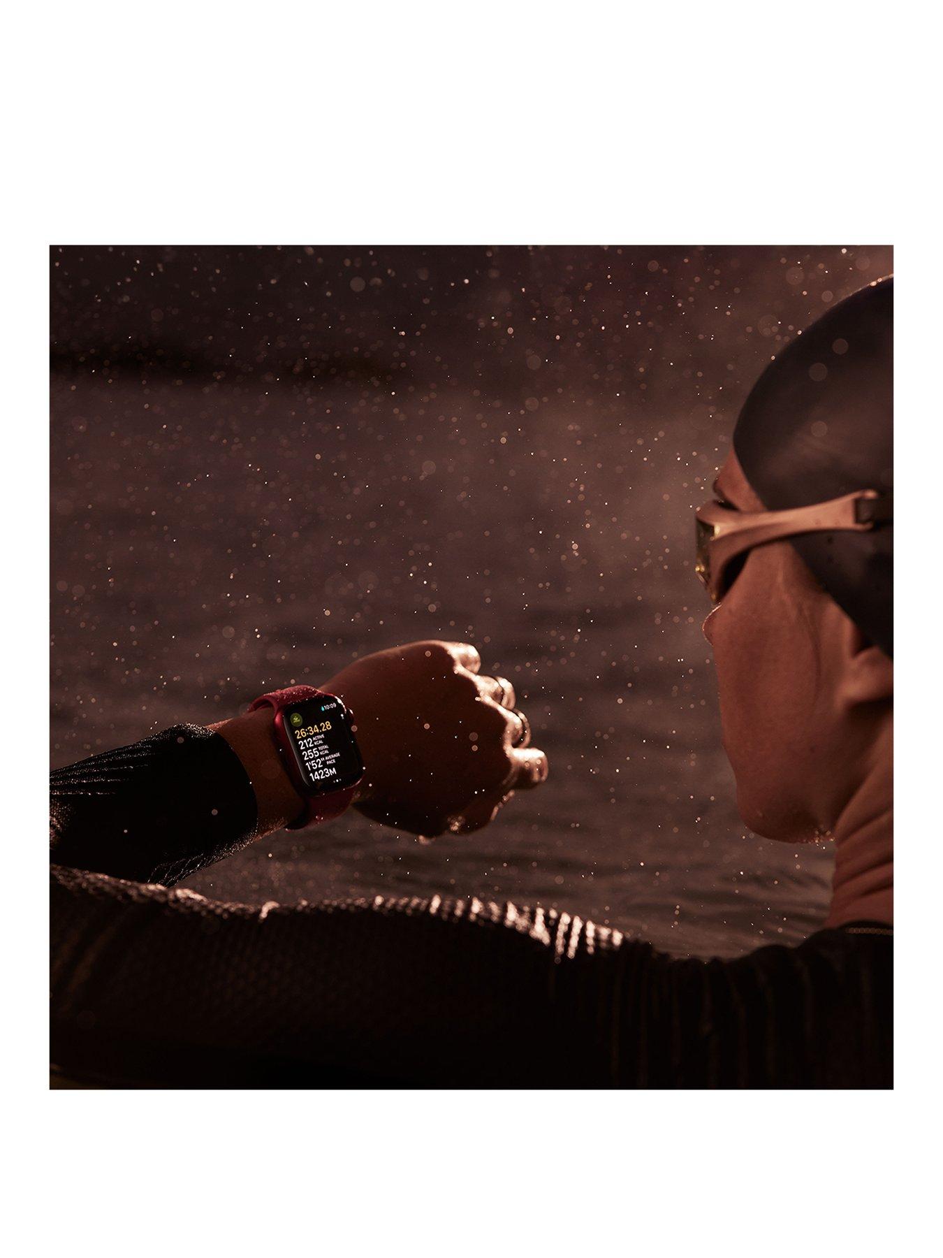 Image 3 of 8 of Apple Watch Series&nbsp;9 GPS + Cellular 41mm Graphite Stainless Steel Case with Midnight Sport Band - S/M