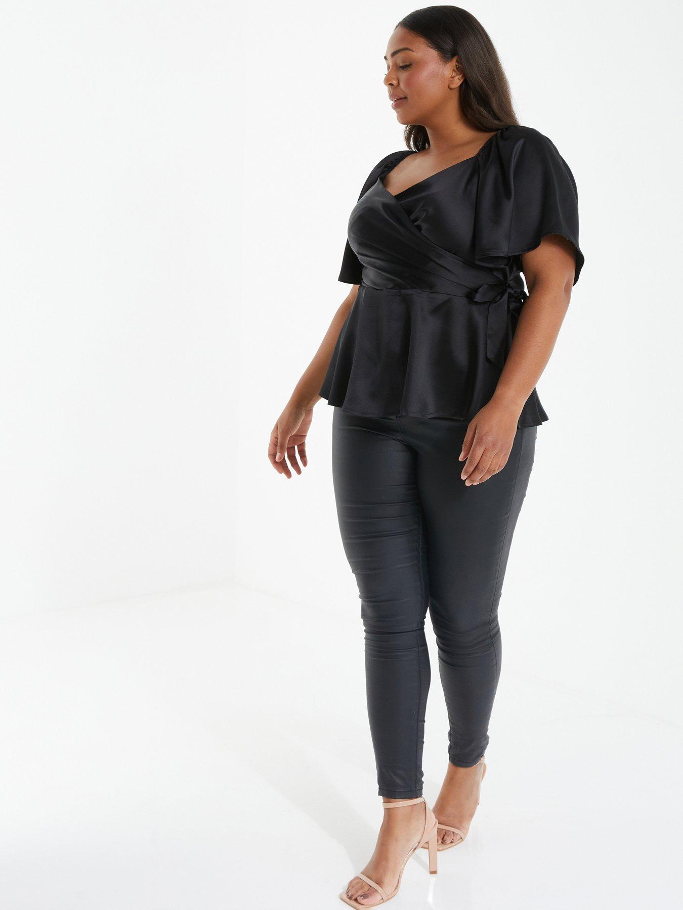 Quiz Curve Curve Black Wrap Peplum Top