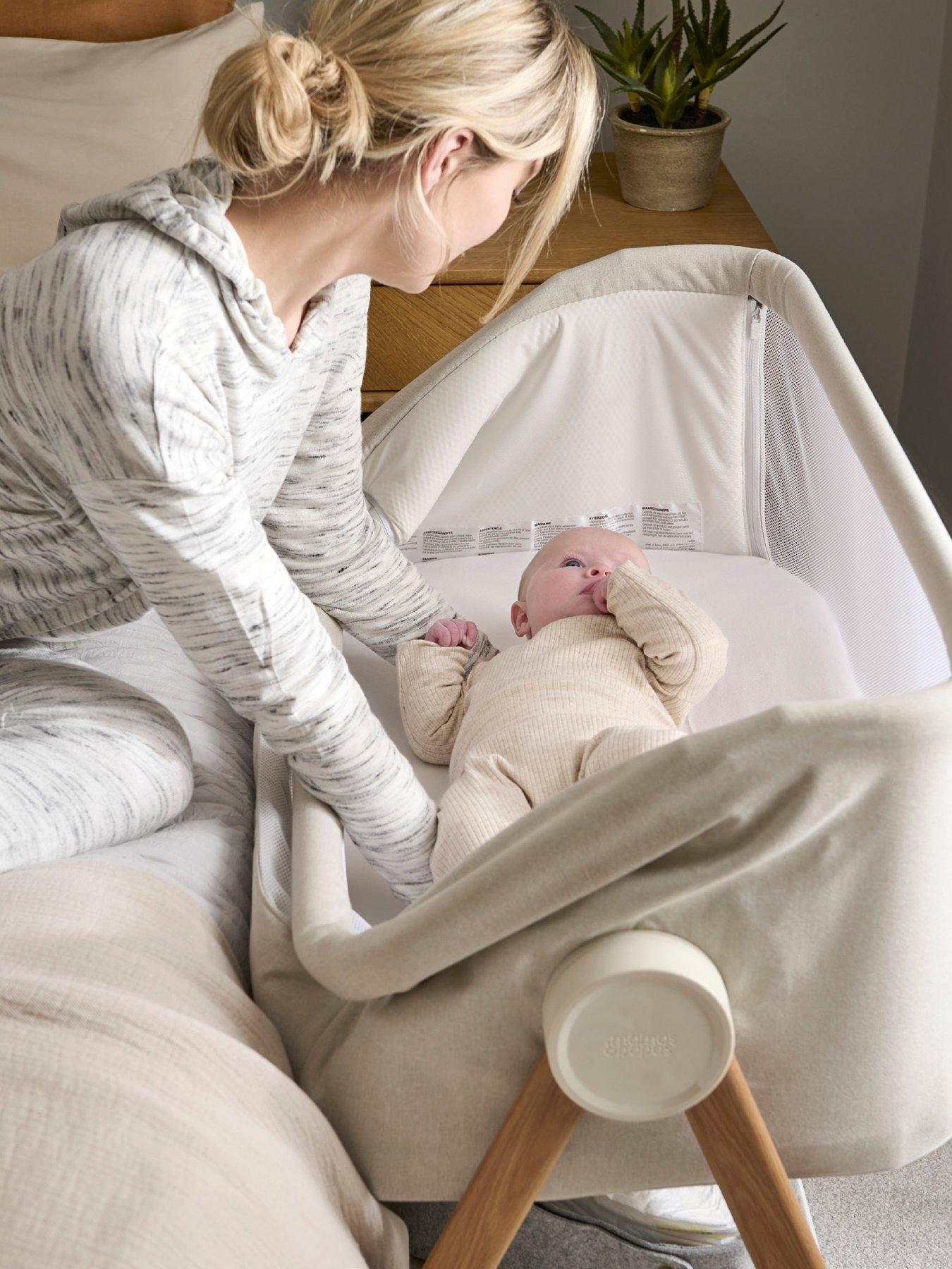 Image 5 of 7 of Mamas & Papas Lua Bedside Crib Fawn Bundle- White